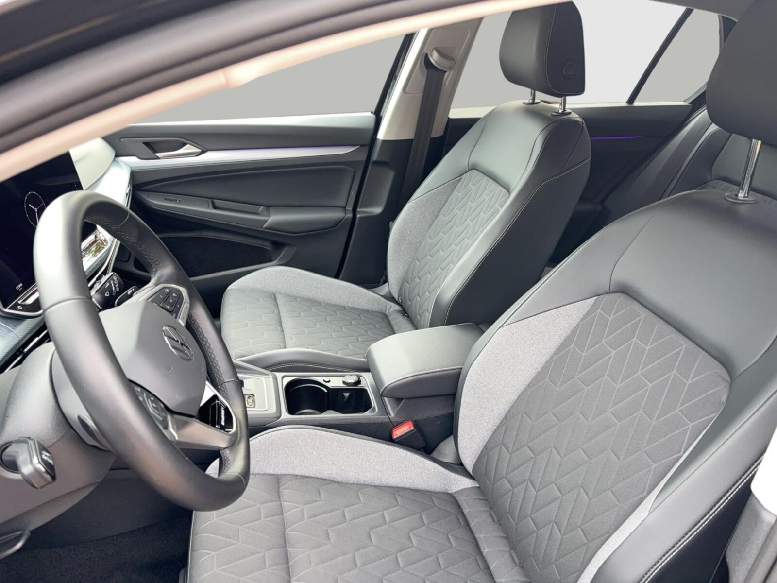 Volkswagen Golf – Bild 9