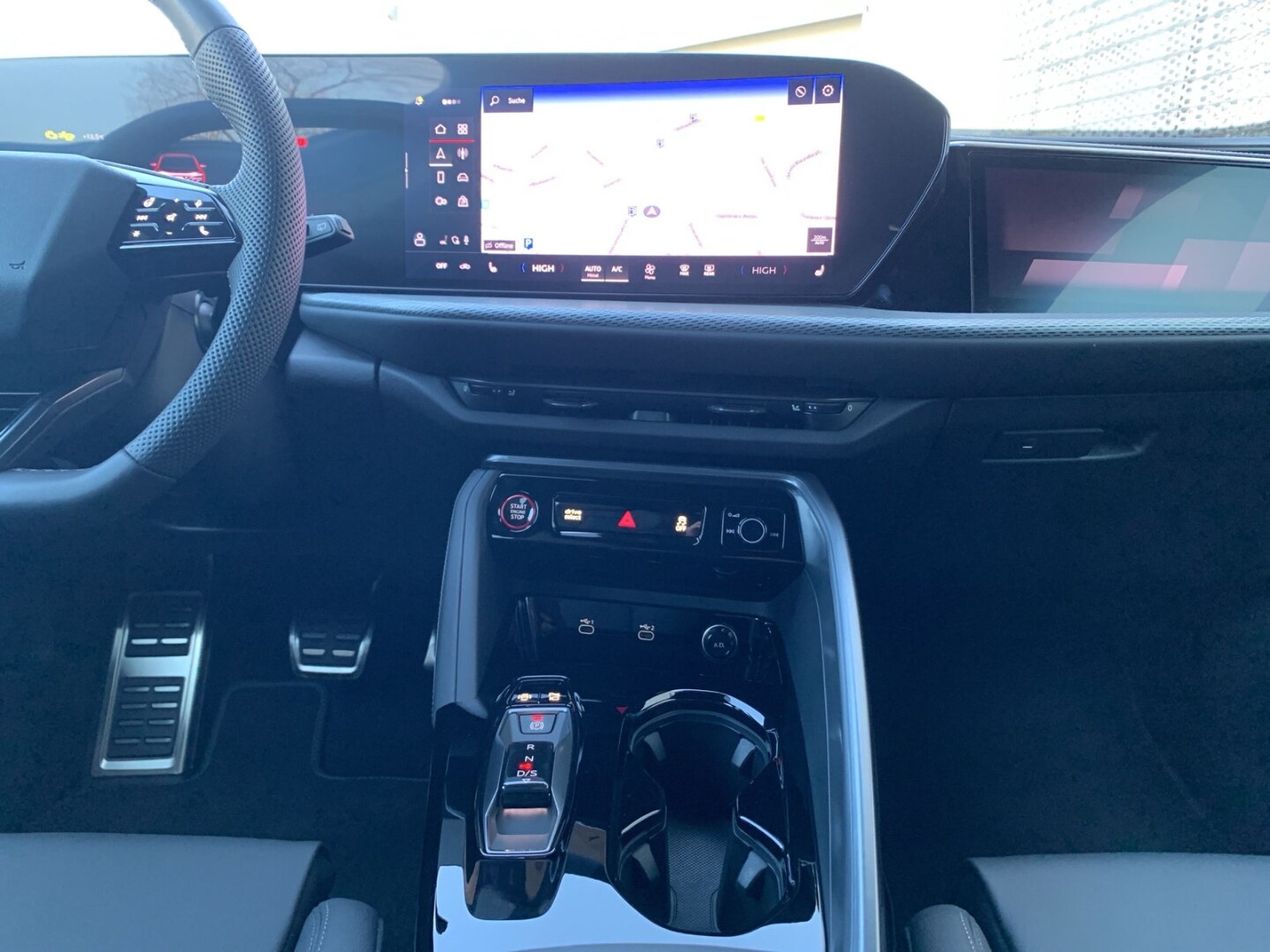Bild über Audi Q5 SUV TDI quattro 150 kW S tronic - für weitere Informationen kontaktieren Sie den Audi Partner