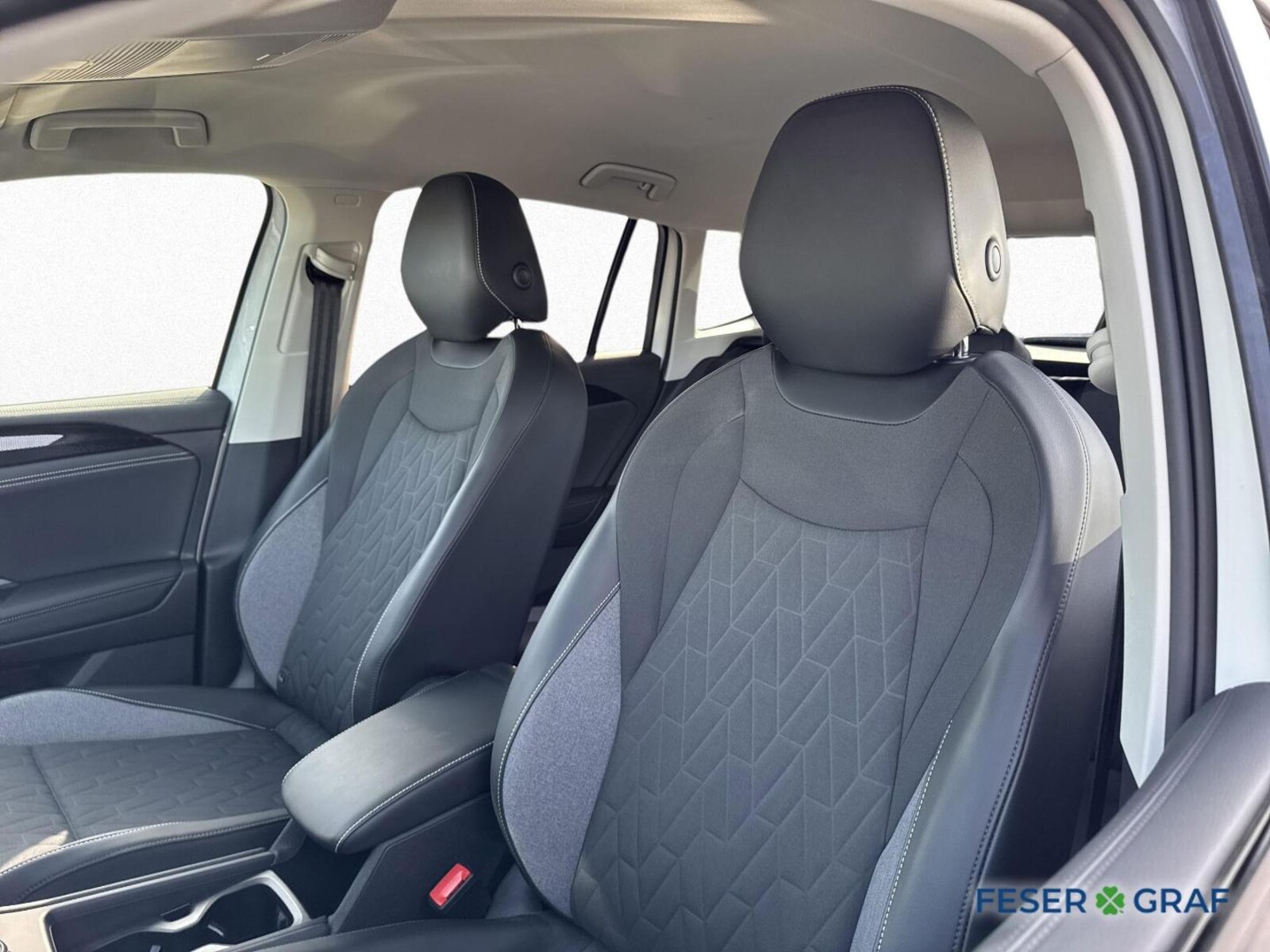 Volkswagen Tiguan – Bild 10