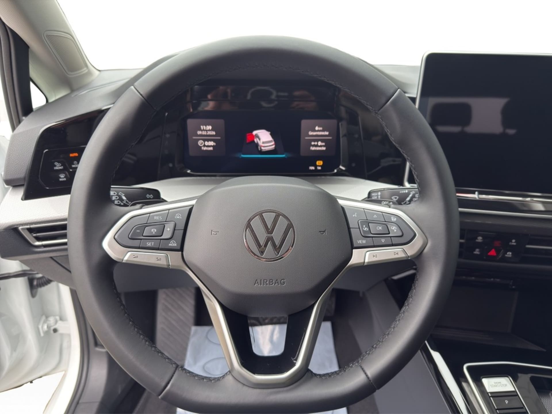 Volkswagen Golf Style