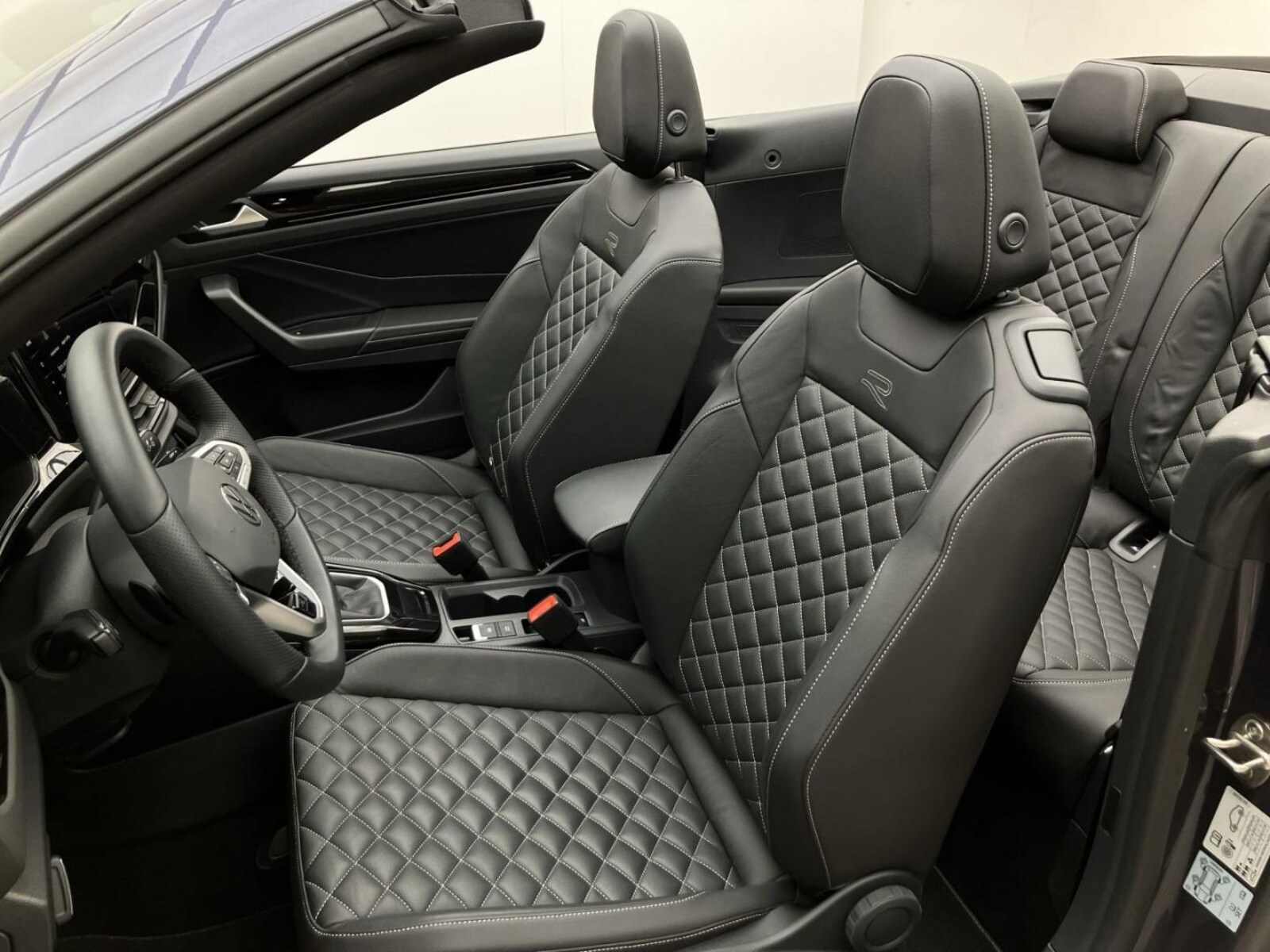 Volkswagen T-Roc Cabriolet – Bild 19
