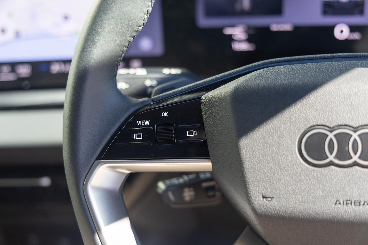 Image about Audi Q6 SUV e-tron e-tron