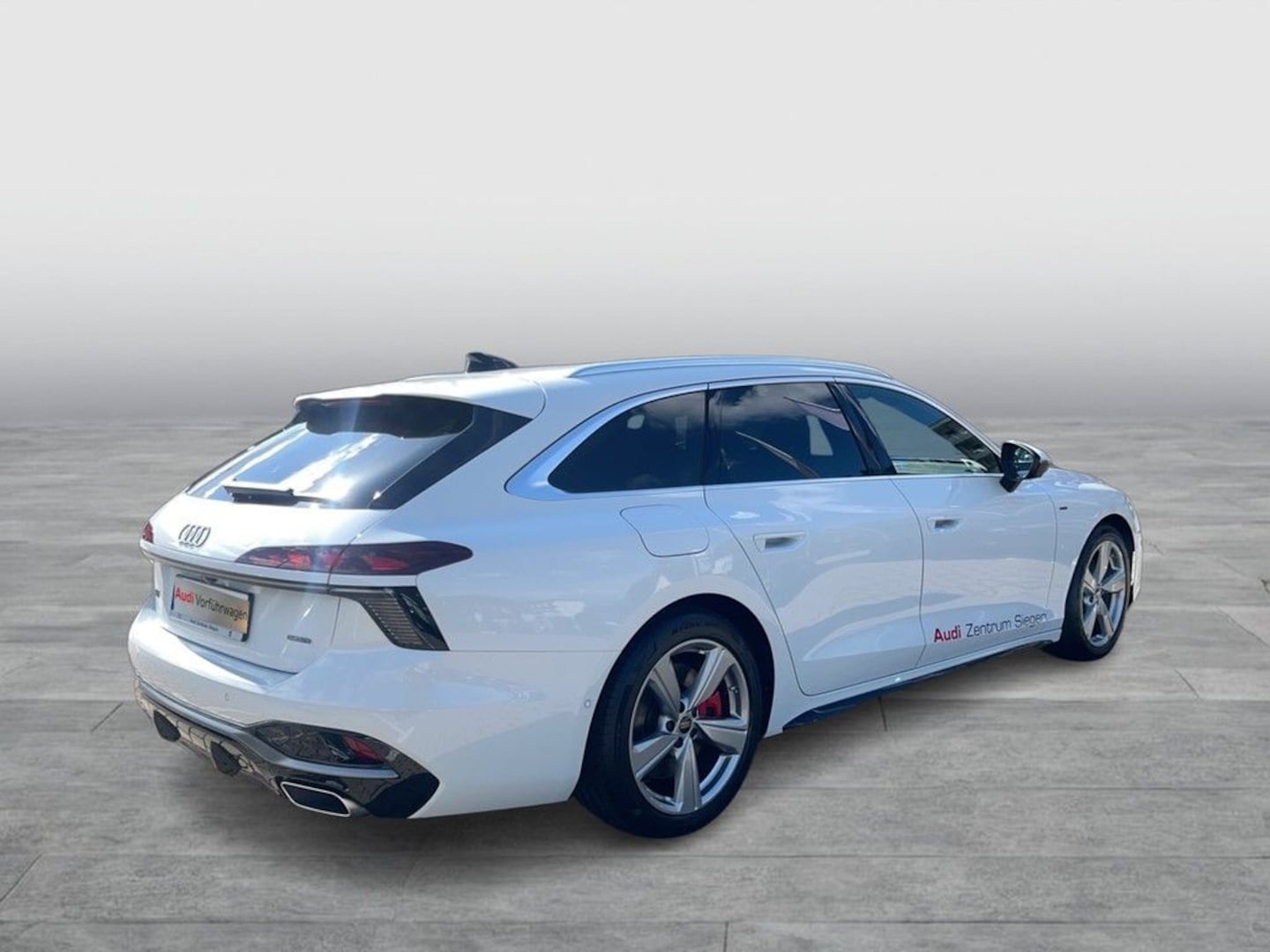Bild über Audi A6 Avant e-hybrid e-hybrid quattro 270 kW S tronic - für weitere Informationen kontaktieren Sie den Audi Partner