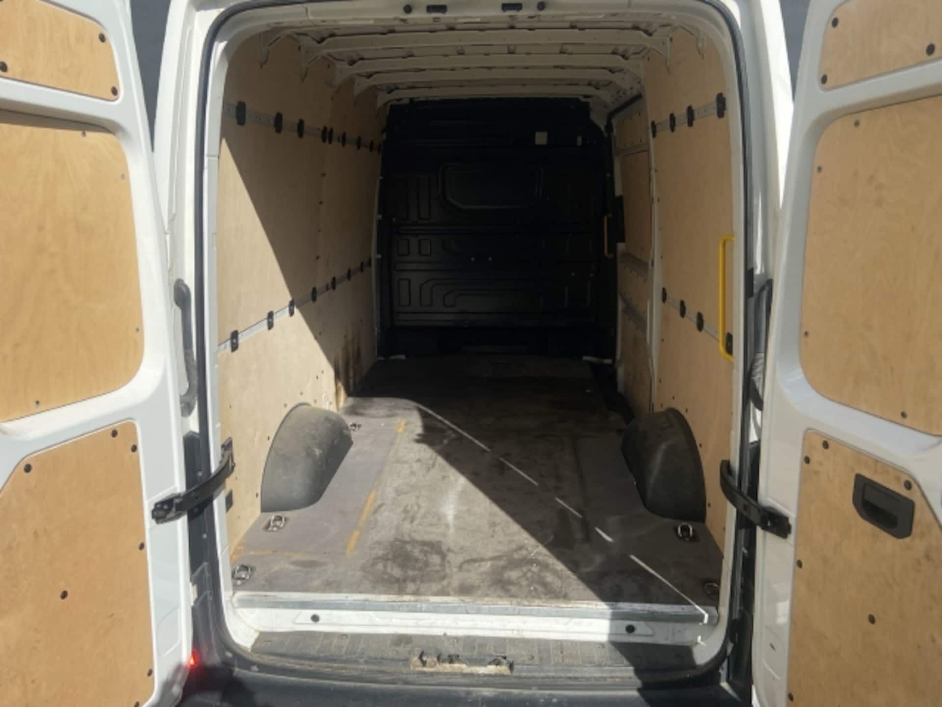 Volkswagen Crafter Kasten langer Radstand