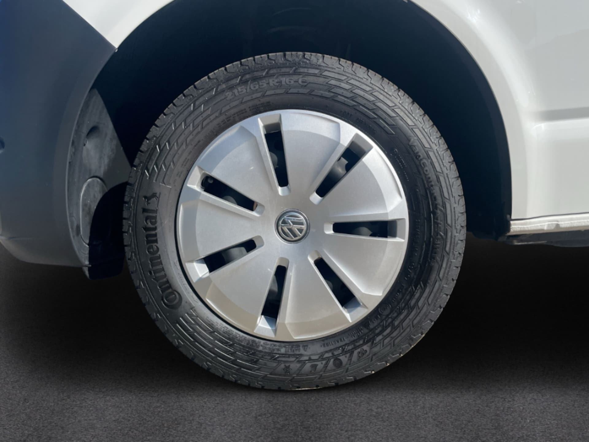 Volkswagen T6.1 Transporter Kasten kurzer Radstand