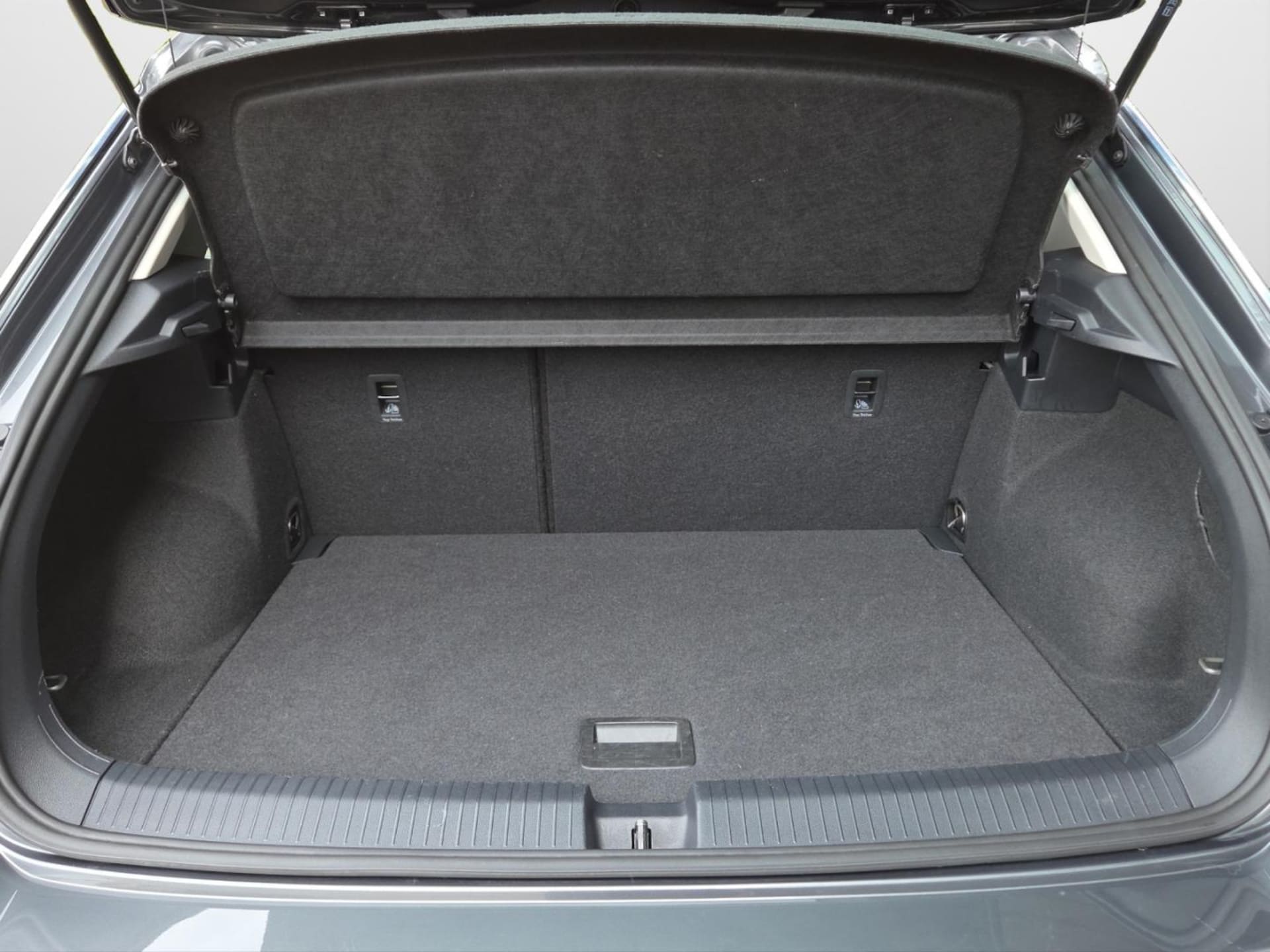 Volkswagen T-Roc Basis-Modell