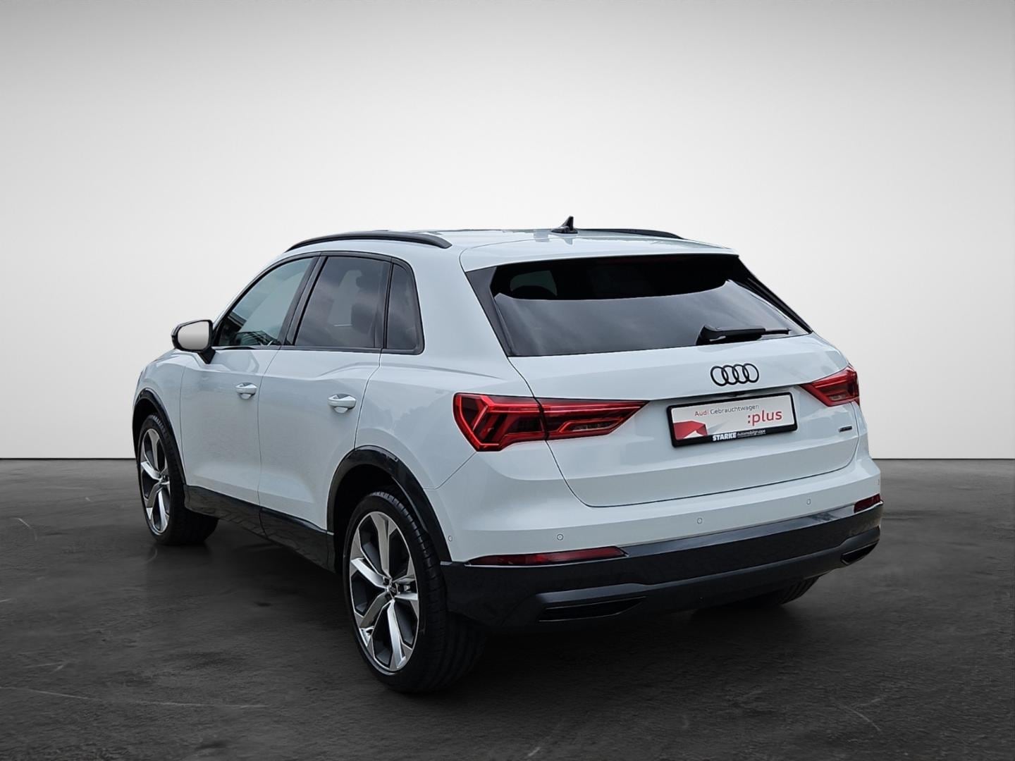 Bild über Audi Q3 TFSI quattro 180 kW S tronic - für weitere Informationen kontaktieren Sie den Audi Partner