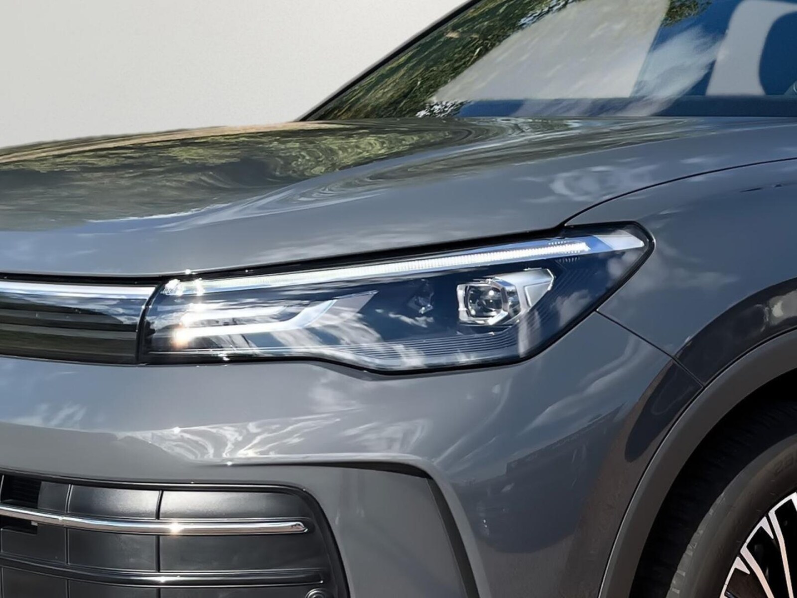 Volkswagen Tiguan – Bild 8