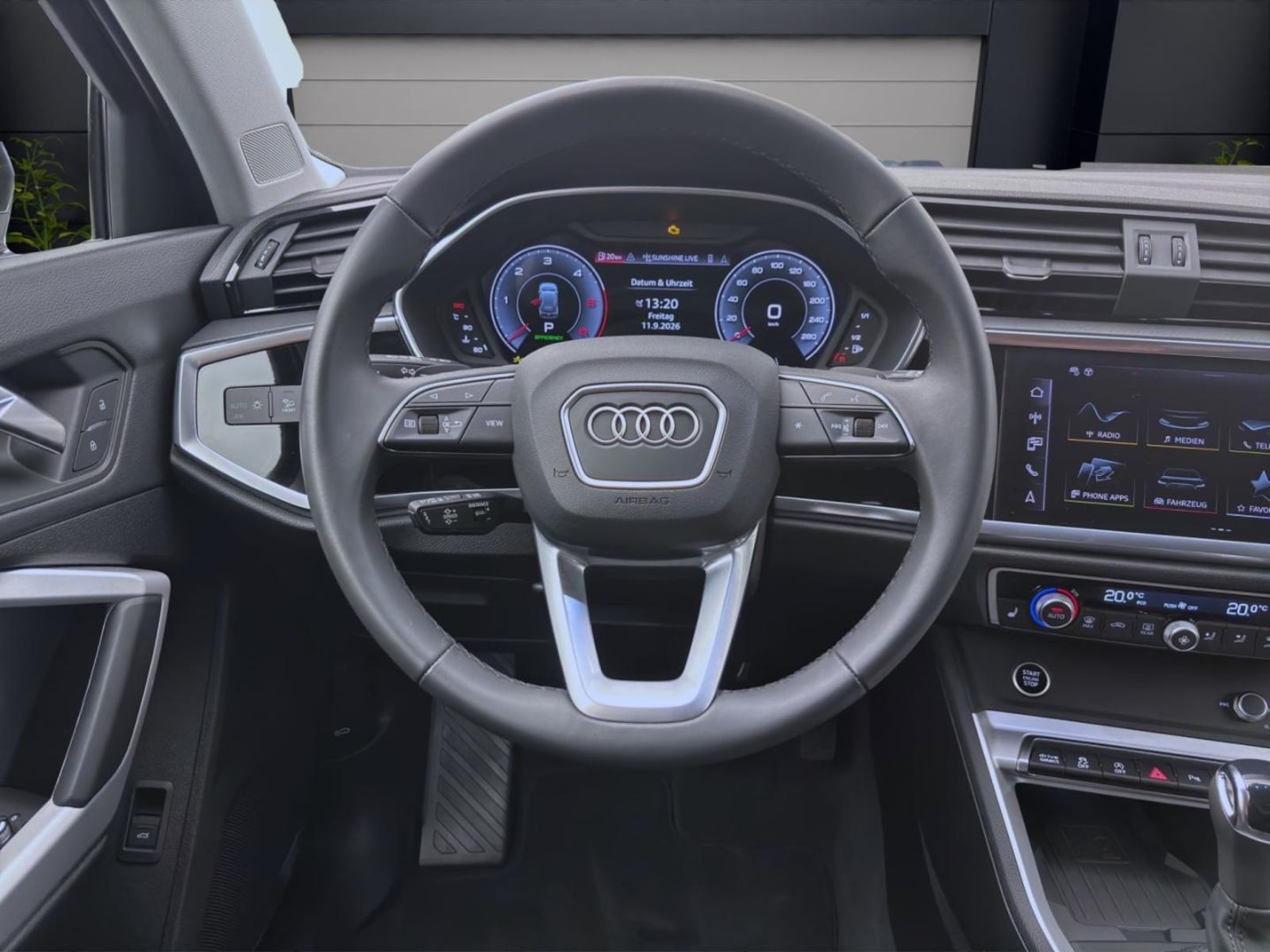 Audi Q3 – Bild 12