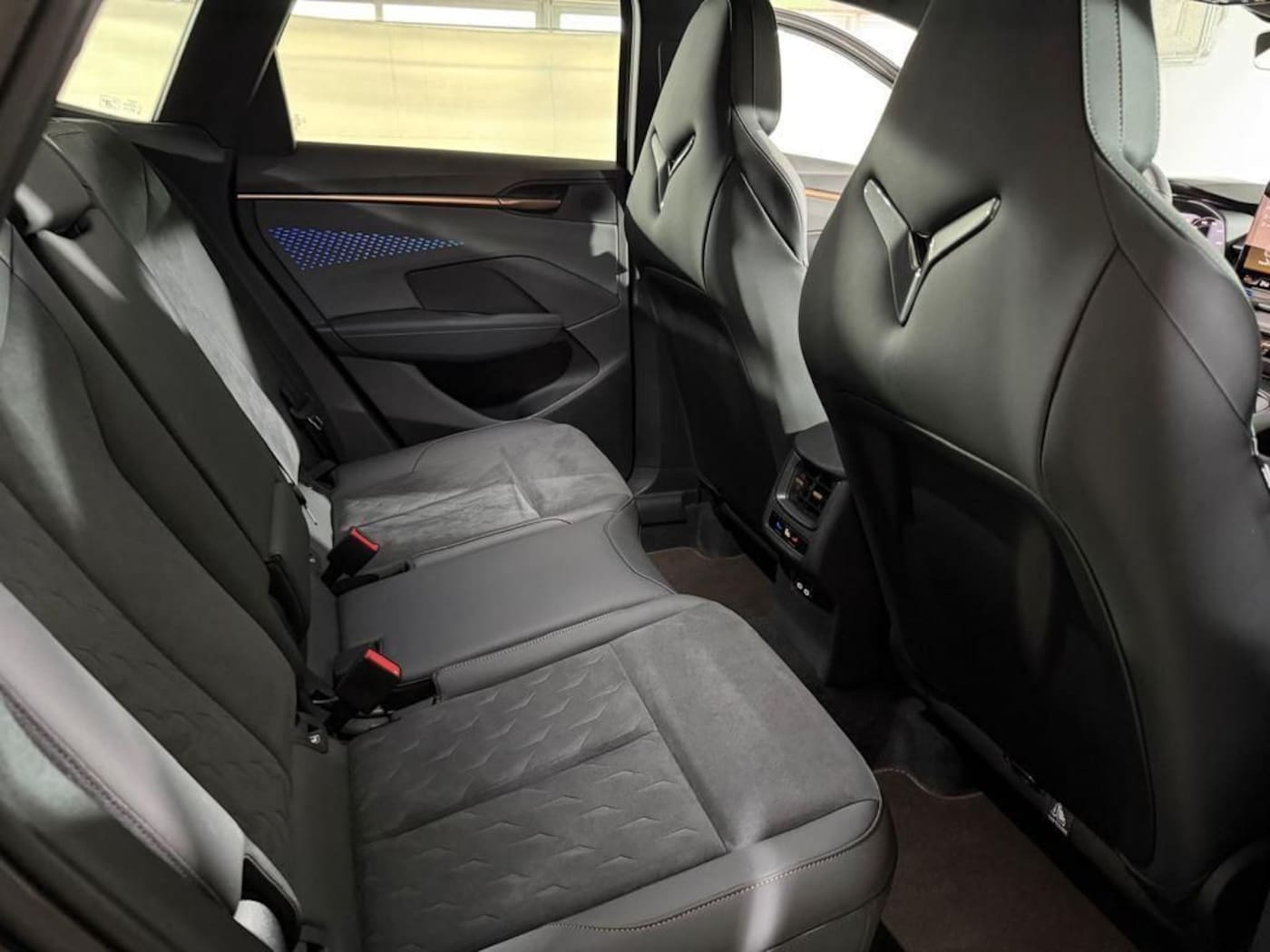 CUPRA Terramar 1.5 TSI e-Hybrid DSG 150 kW (204 CV) — photo 7