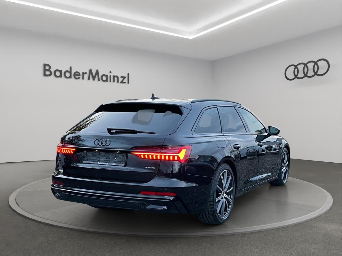 Bild über Audi A6 Avant S line 45 TDI quattro S tronic - für weitere Informationen kontaktieren Sie den Audi Partner