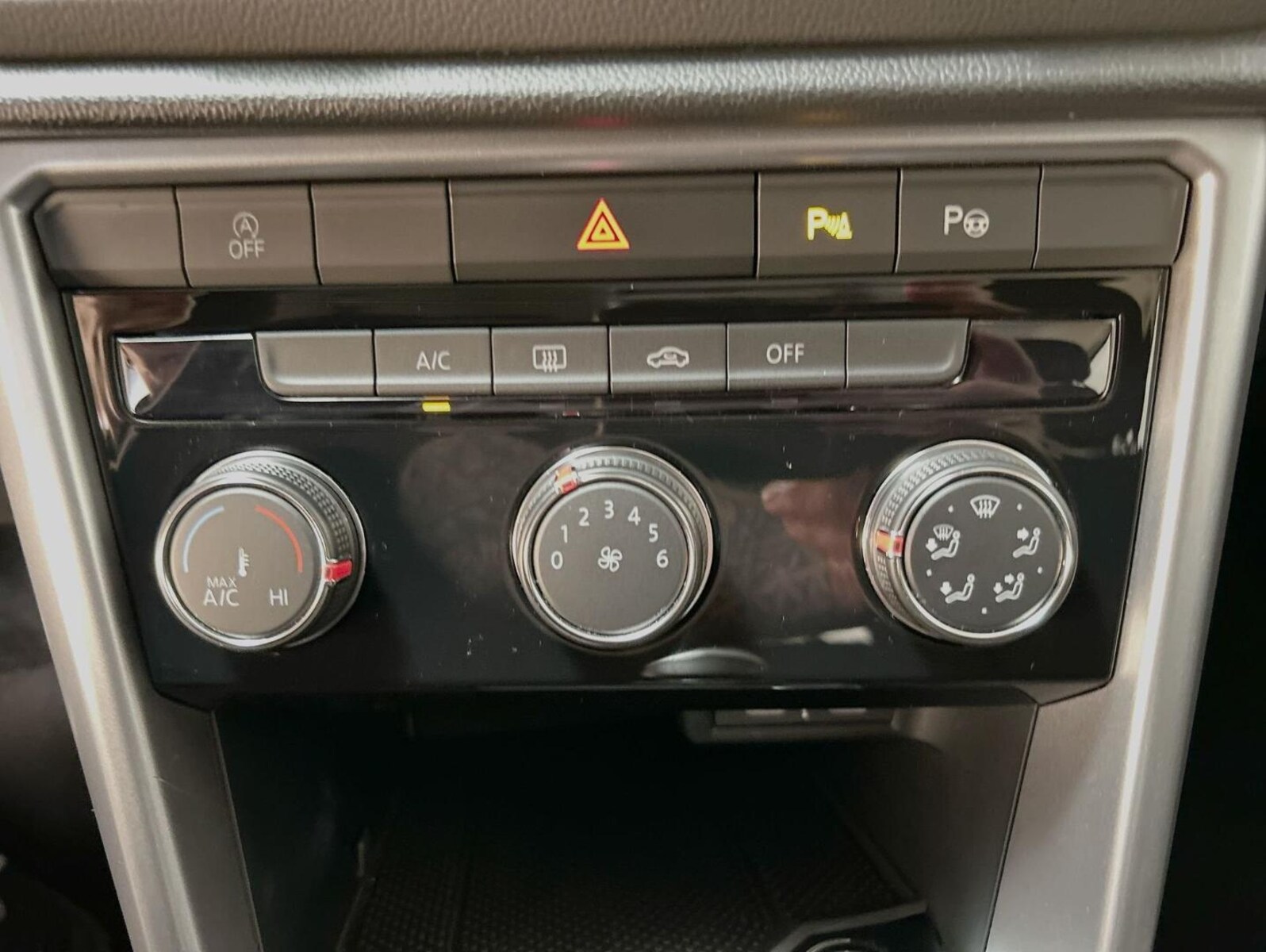 Volkswagen T-Roc – Bild 14