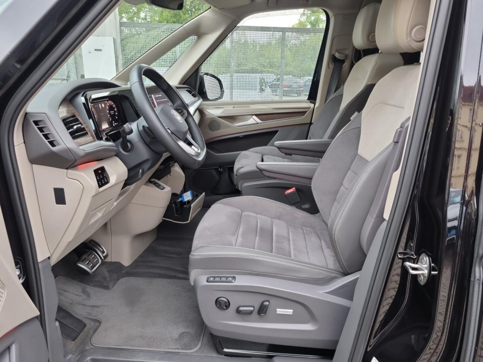 Volkswagen Multivan Langversion – Bild 9