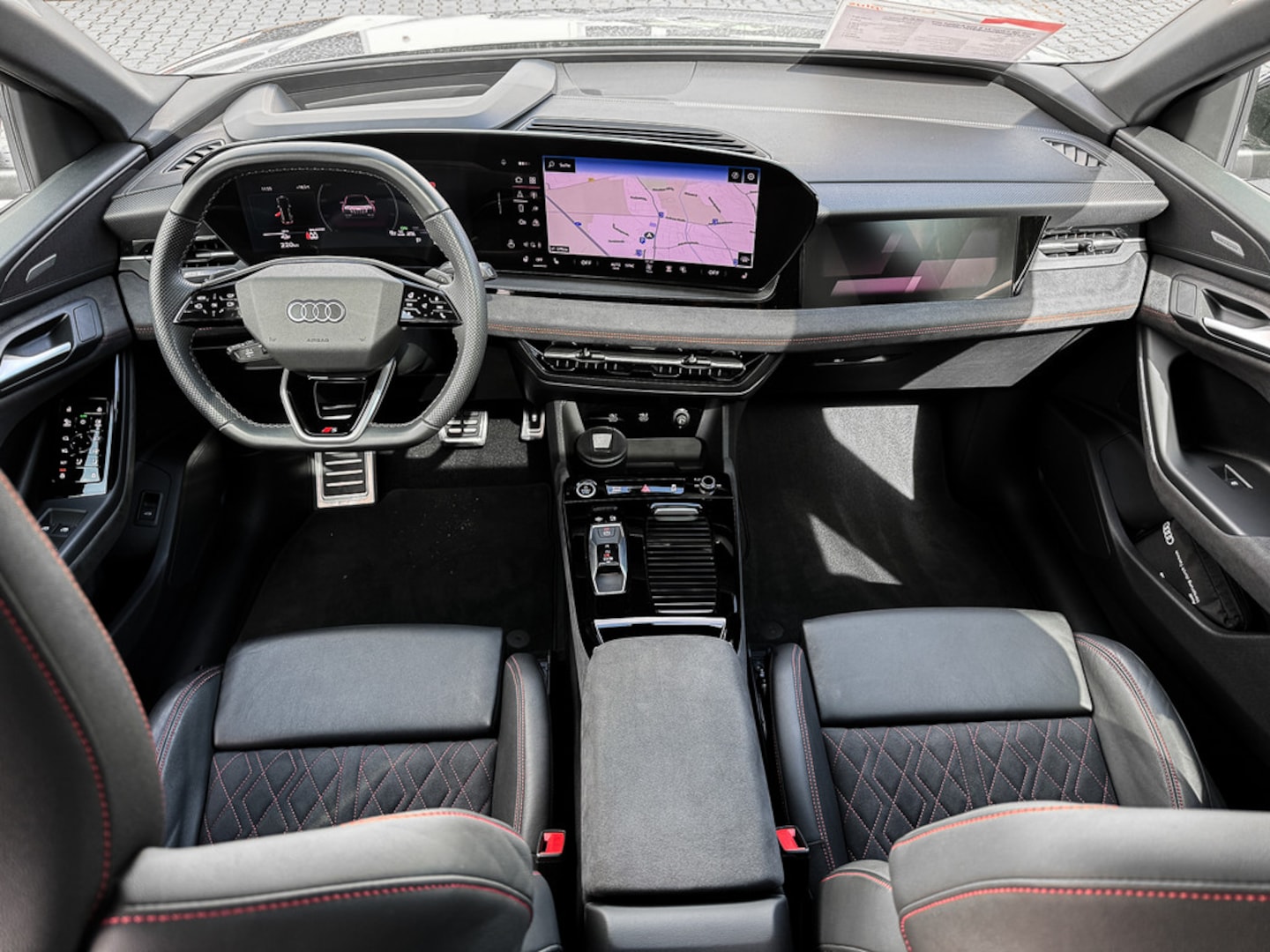 Bild über Audi Q6 SUV e-tron e-tron quattro - für weitere Informationen kontaktieren Sie den Audi Partner