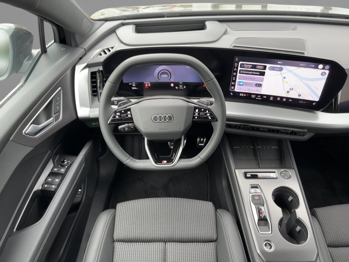 Bild über Audi Q4 SUV e-tron e-tron performance 210 kW - für weitere Informationen kontaktieren Sie den Audi Partner