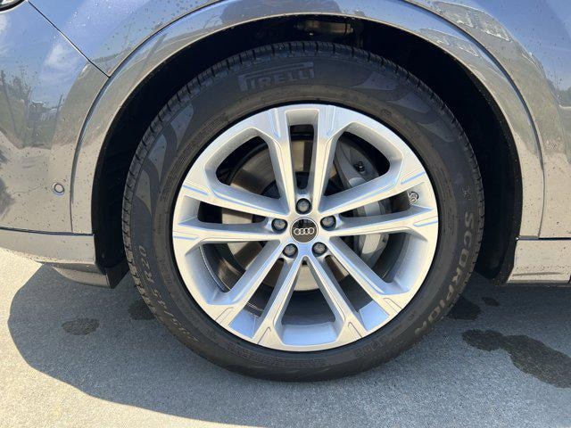 2026 Audi Q7 Premium Plus - Photo 13