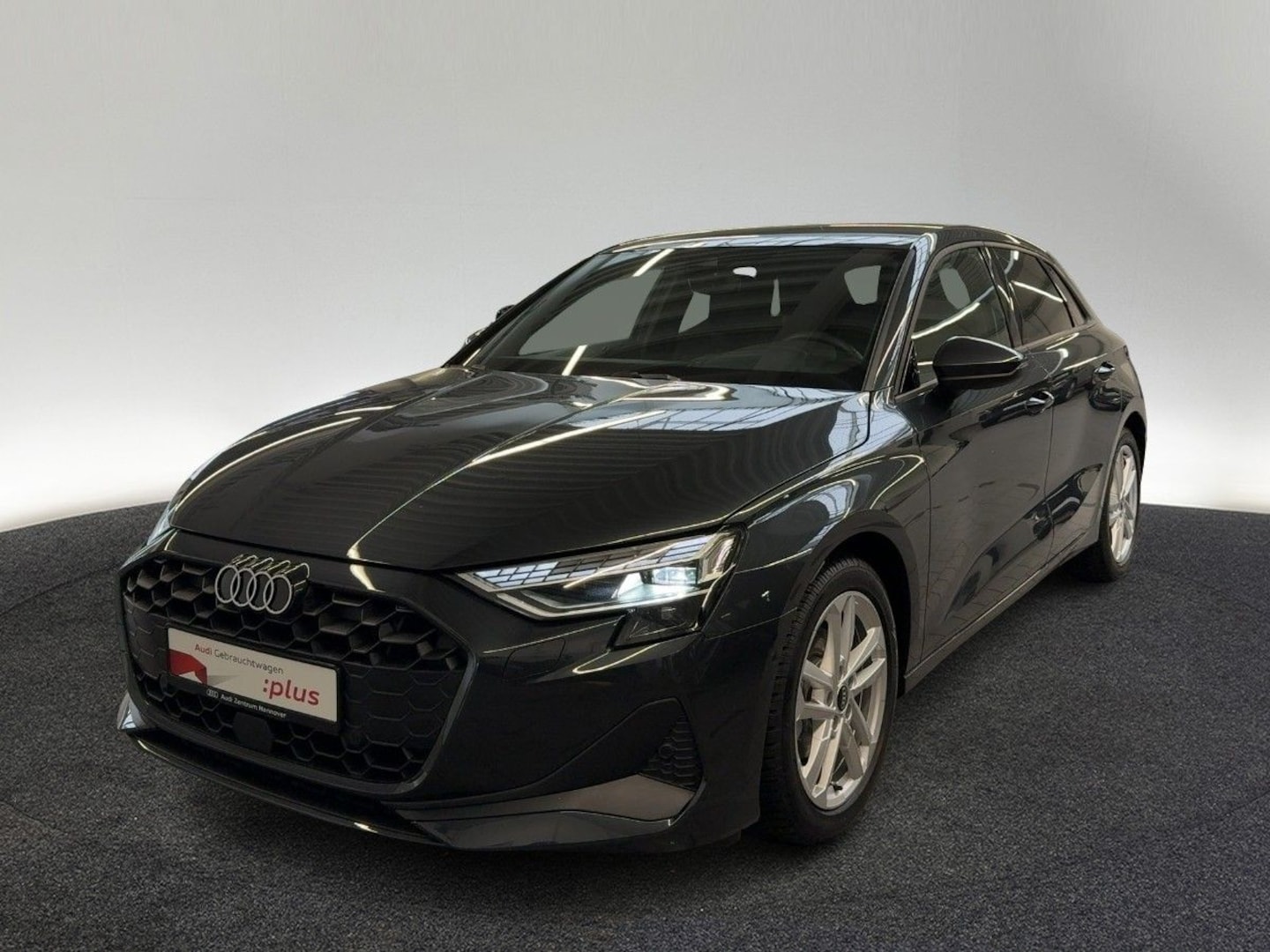 Bild über Audi A3 Sportback 30 TDI Schaltgetriebe - für weitere Informationen kontaktieren Sie den Audi Partner