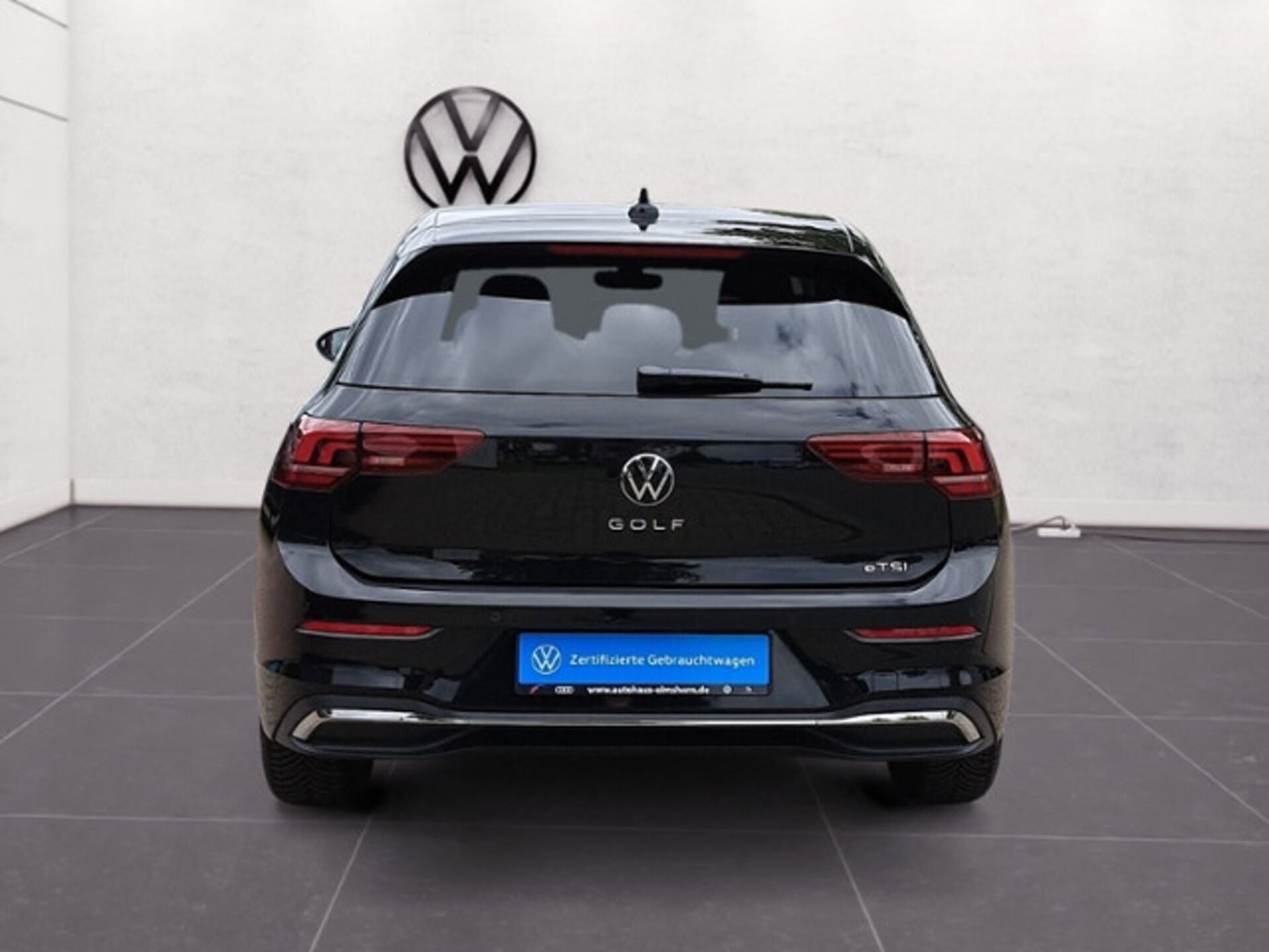 Volkswagen Golf Life