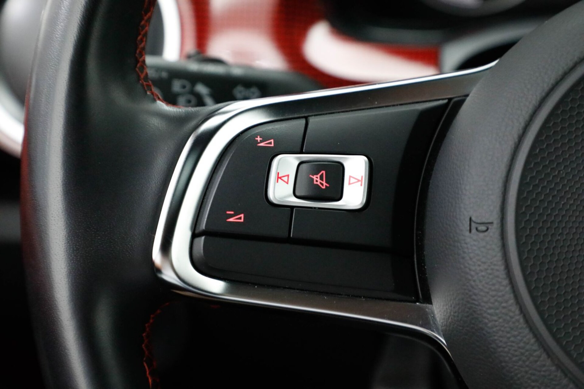 Volkswagen up! GTI