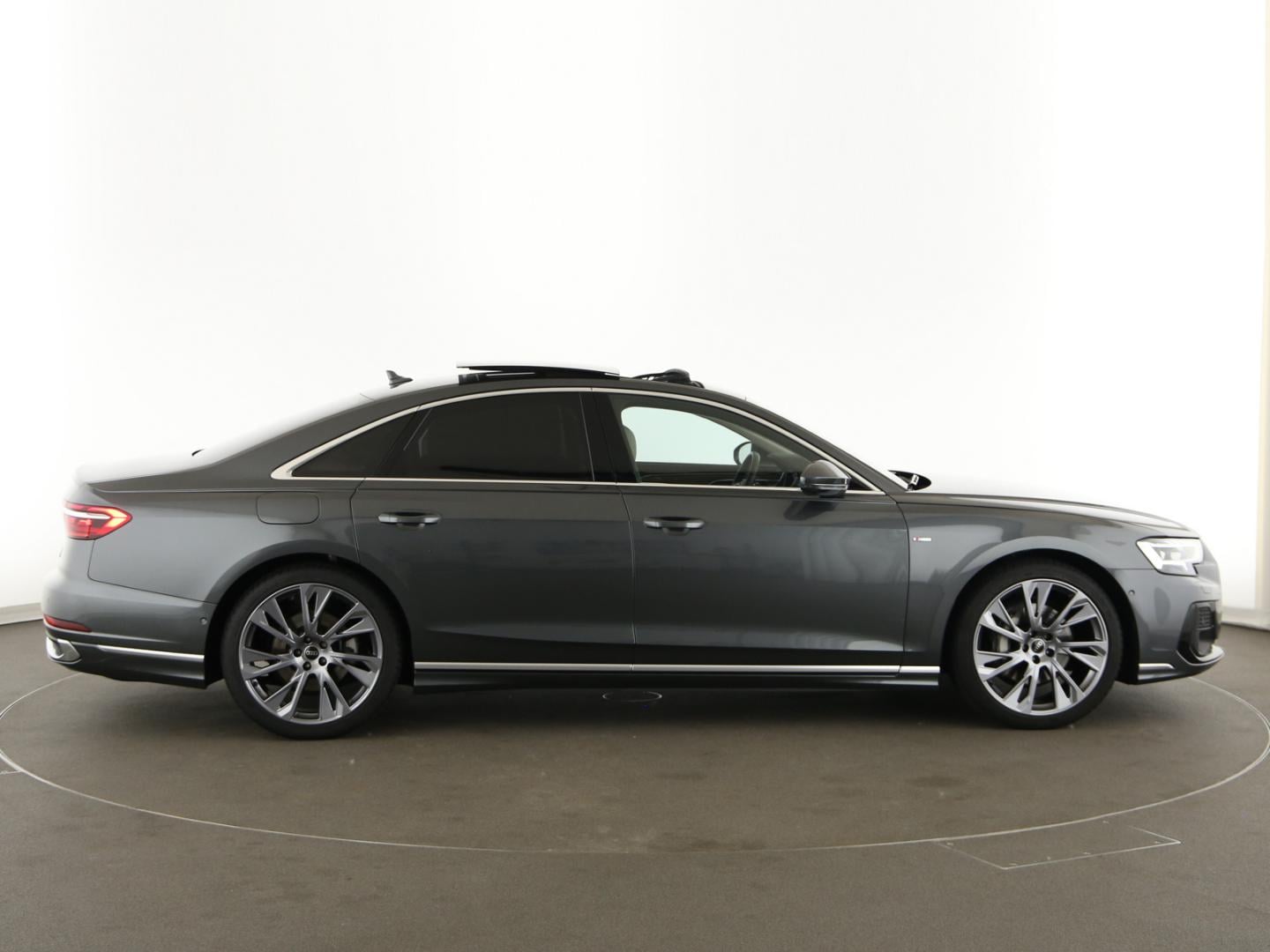 Bild über Audi A8 50 TDI quattro tiptronic - für weitere Informationen kontaktieren Sie den Audi Partner