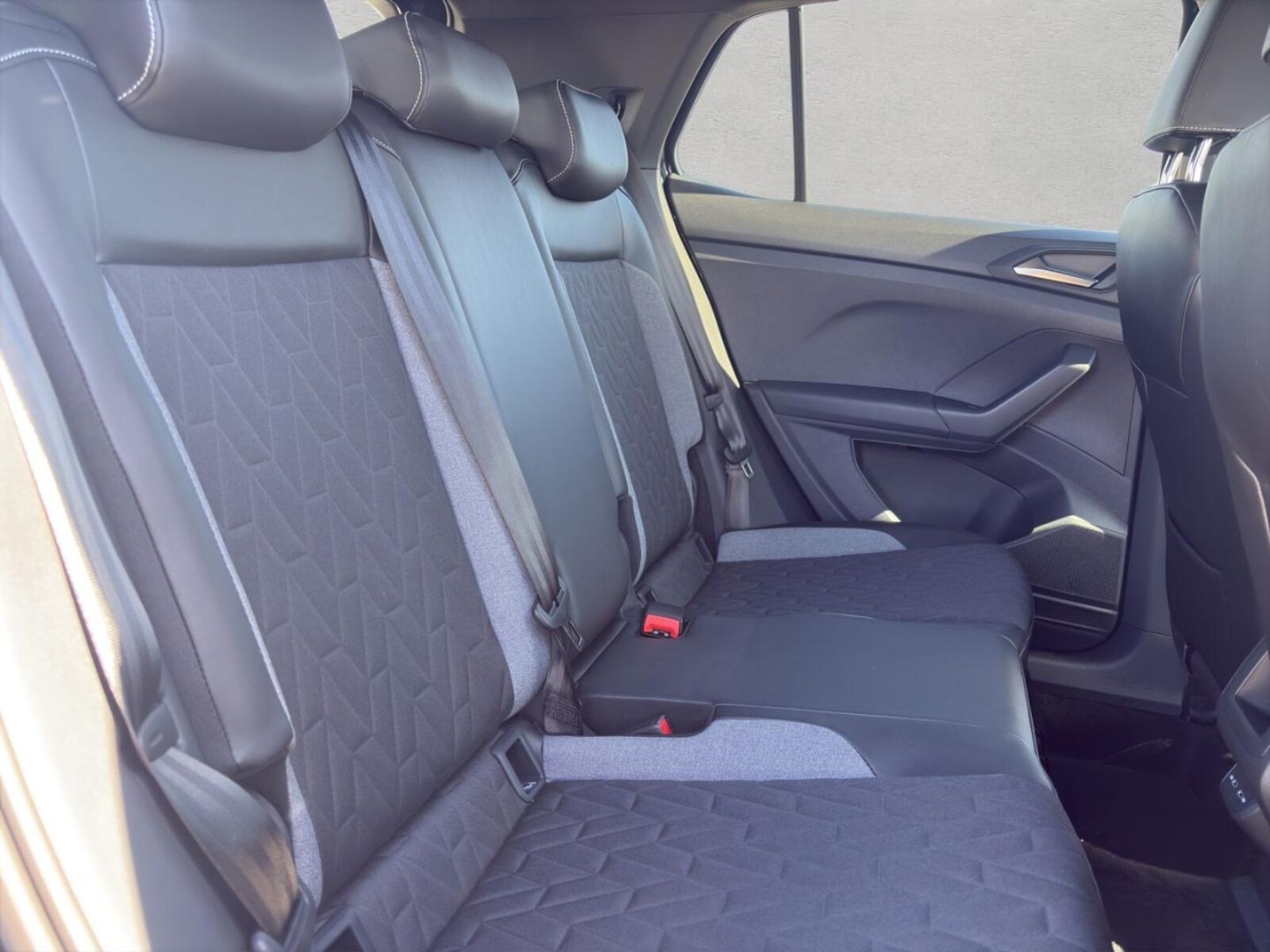 Volkswagen T-Cross – Bild 20