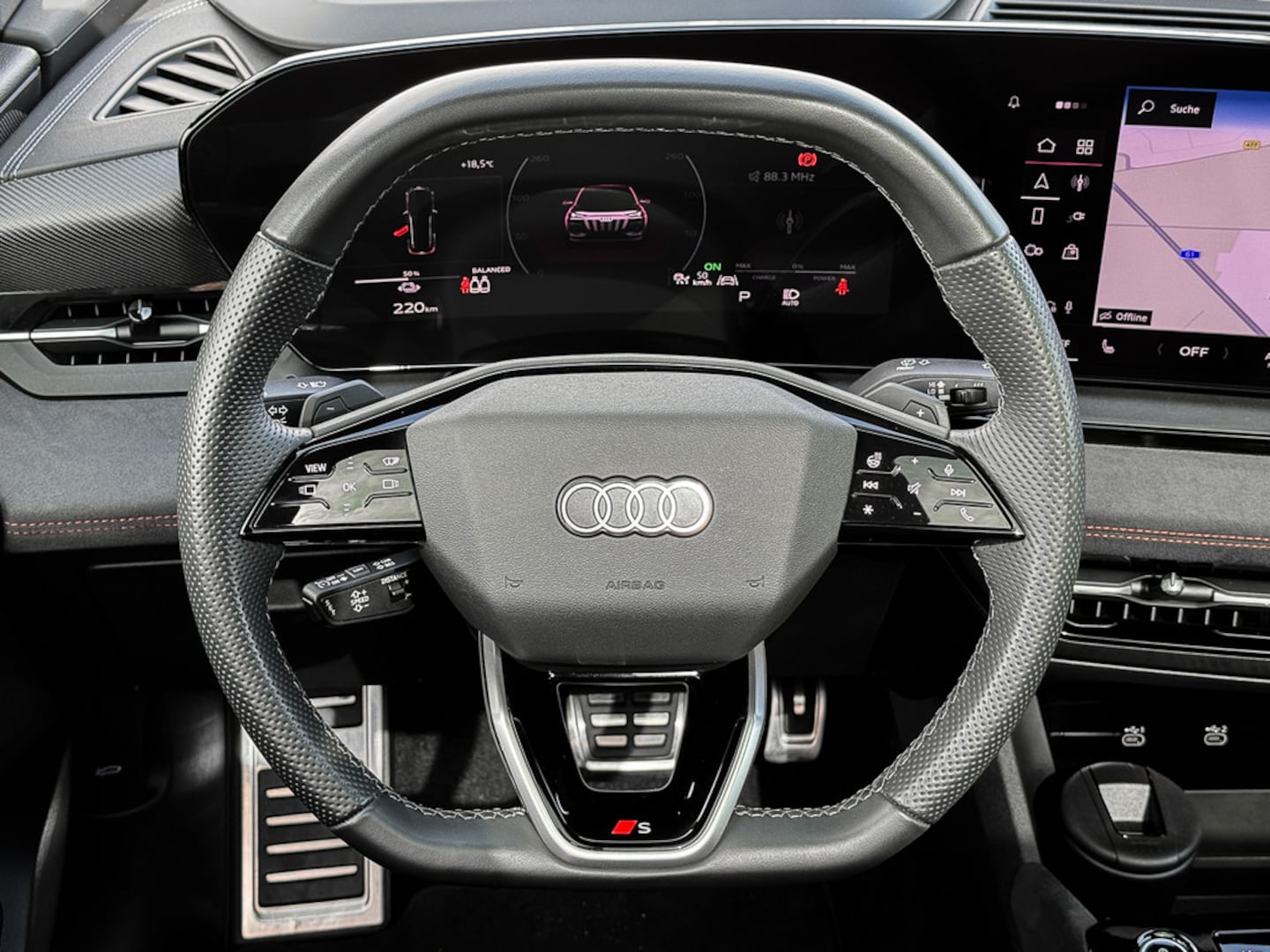 Bild über Audi Q6 SUV e-tron e-tron quattro - für weitere Informationen kontaktieren Sie den Audi Partner