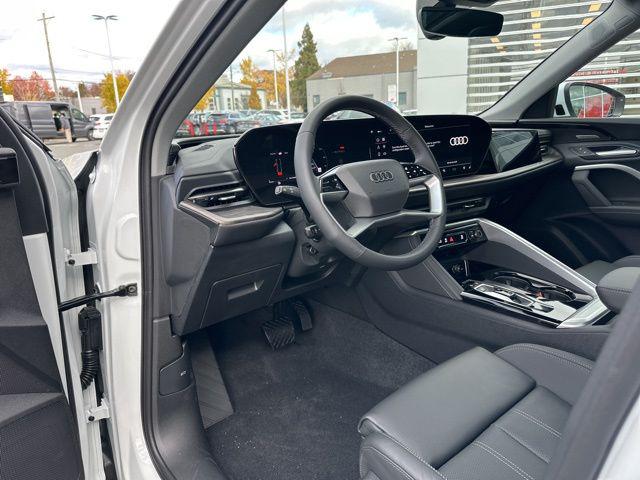 2025 Audi Q5 Premium Plus - Photo 14