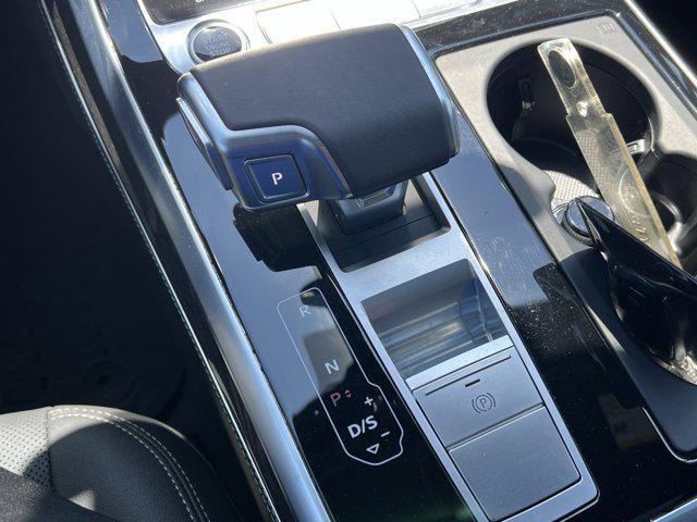 2026 Audi Q7 Premium Plus - Photo 26