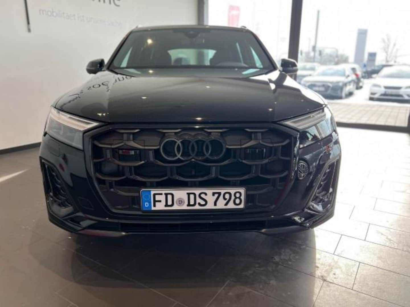 Bild über Audi Q7 SUV S line business TDI quattro 210 kW tiptronic - für weitere Informationen kontaktieren Sie den Audi Partner