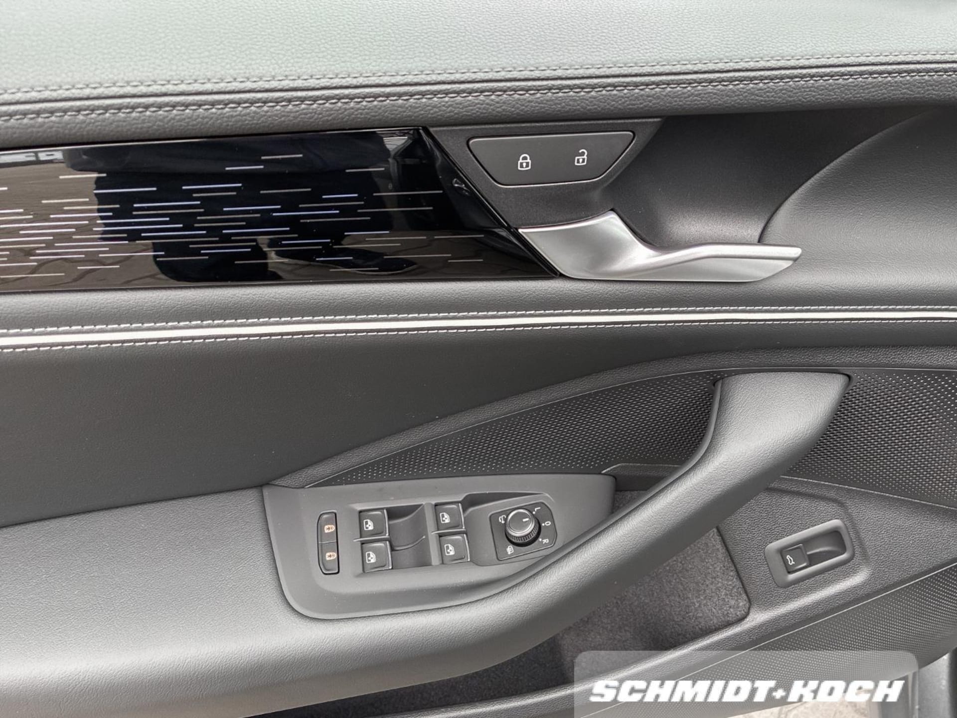 Volkswagen Passat Elegance