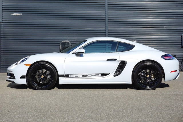 2024 Porsche 718 Cayman