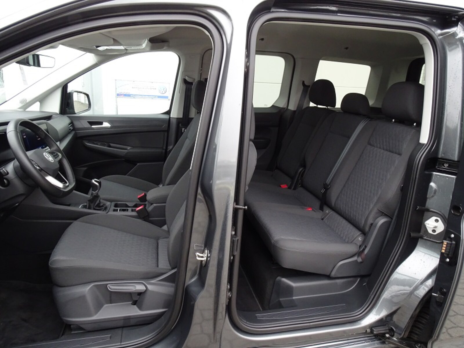 Volkswagen Caddy – Bild 8