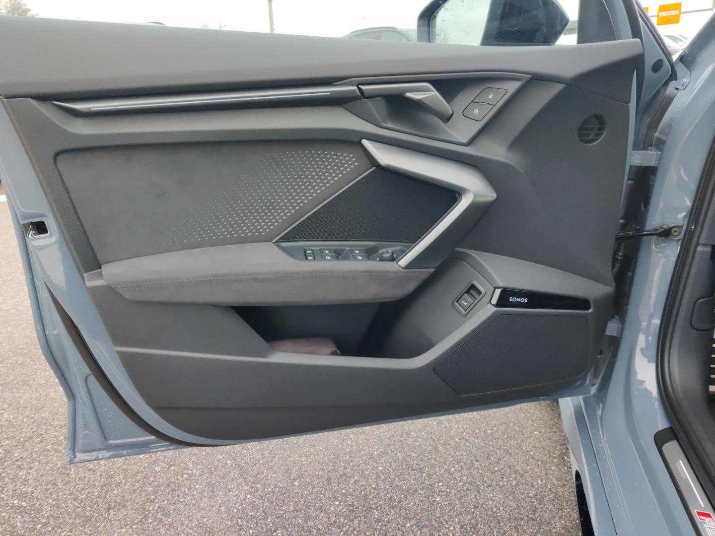 Image about Audi RS 3 Sportback TFSI quattro S tronic
