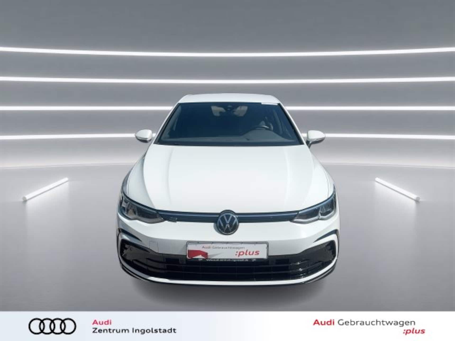 Volkswagen Golf R-Line