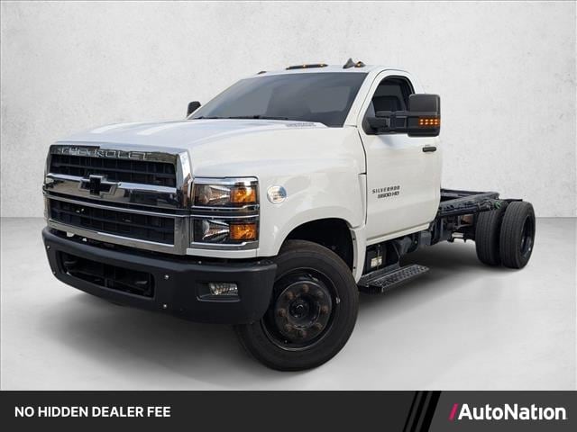 2023 Chevrolet Silverado 4500 Medium Duty Chassis Cab