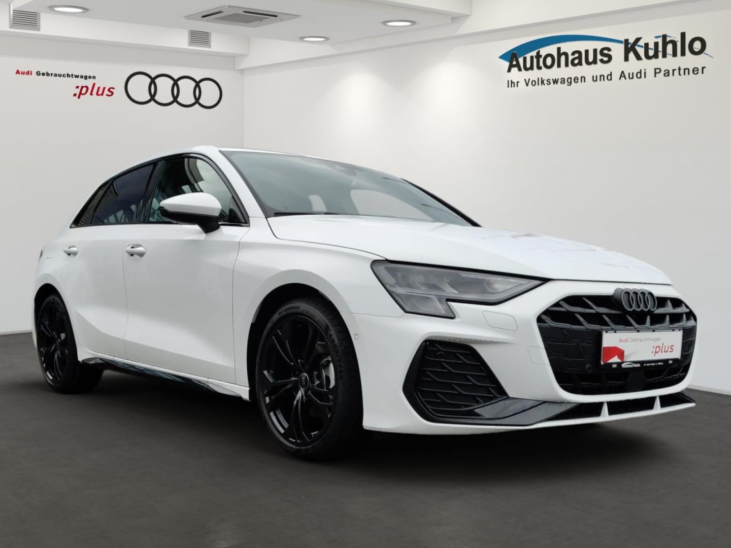 Bild über Audi A3 Sportback S line 35 TDI S tronic - für weitere Informationen kontaktieren Sie den Audi Partner