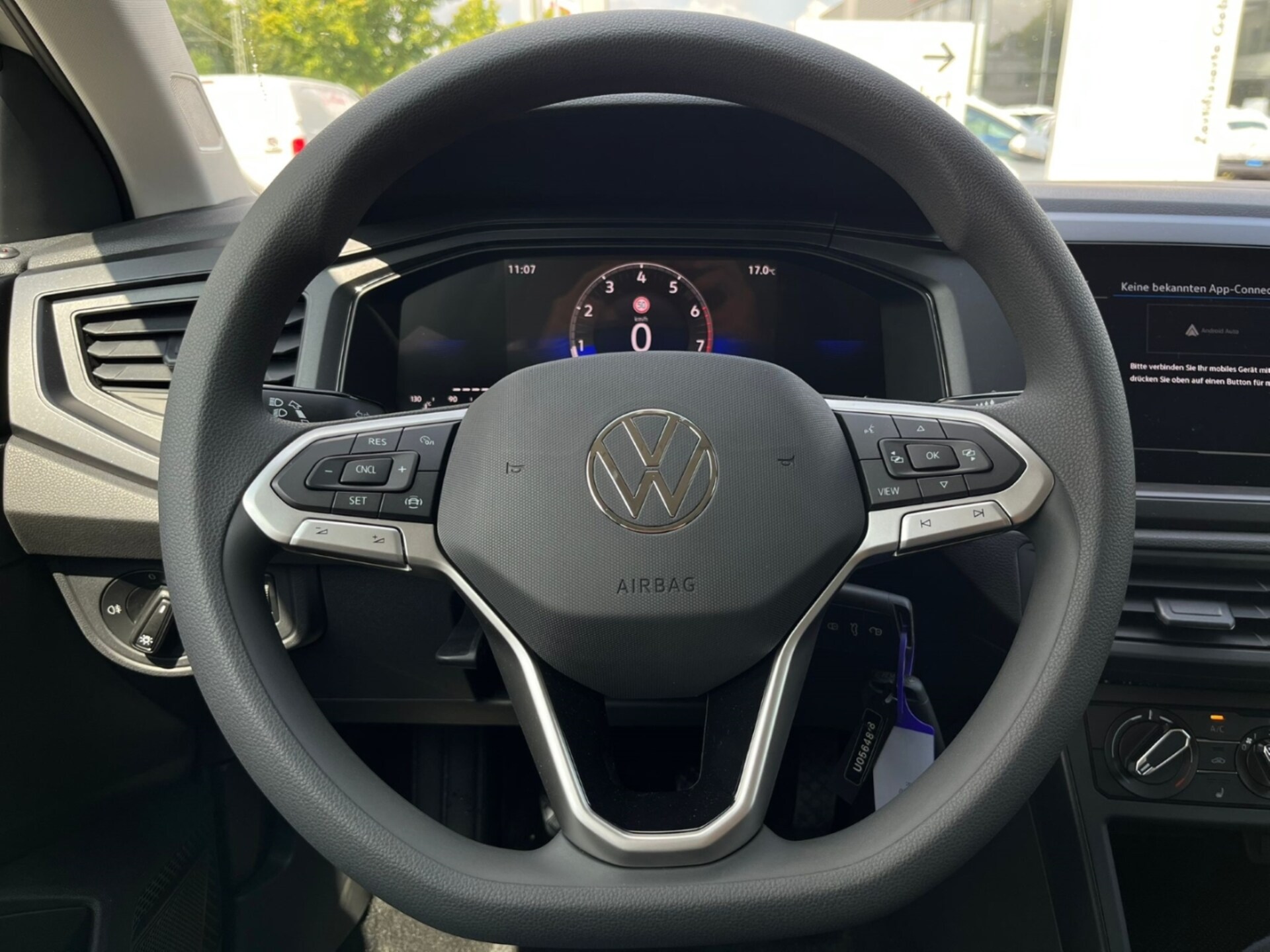 Volkswagen Polo Basis-Modell