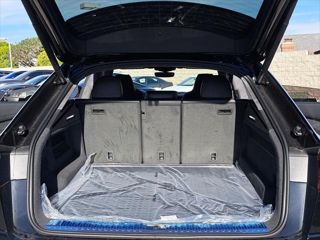 2026 Audi SQ8 Prestige - Photo 12