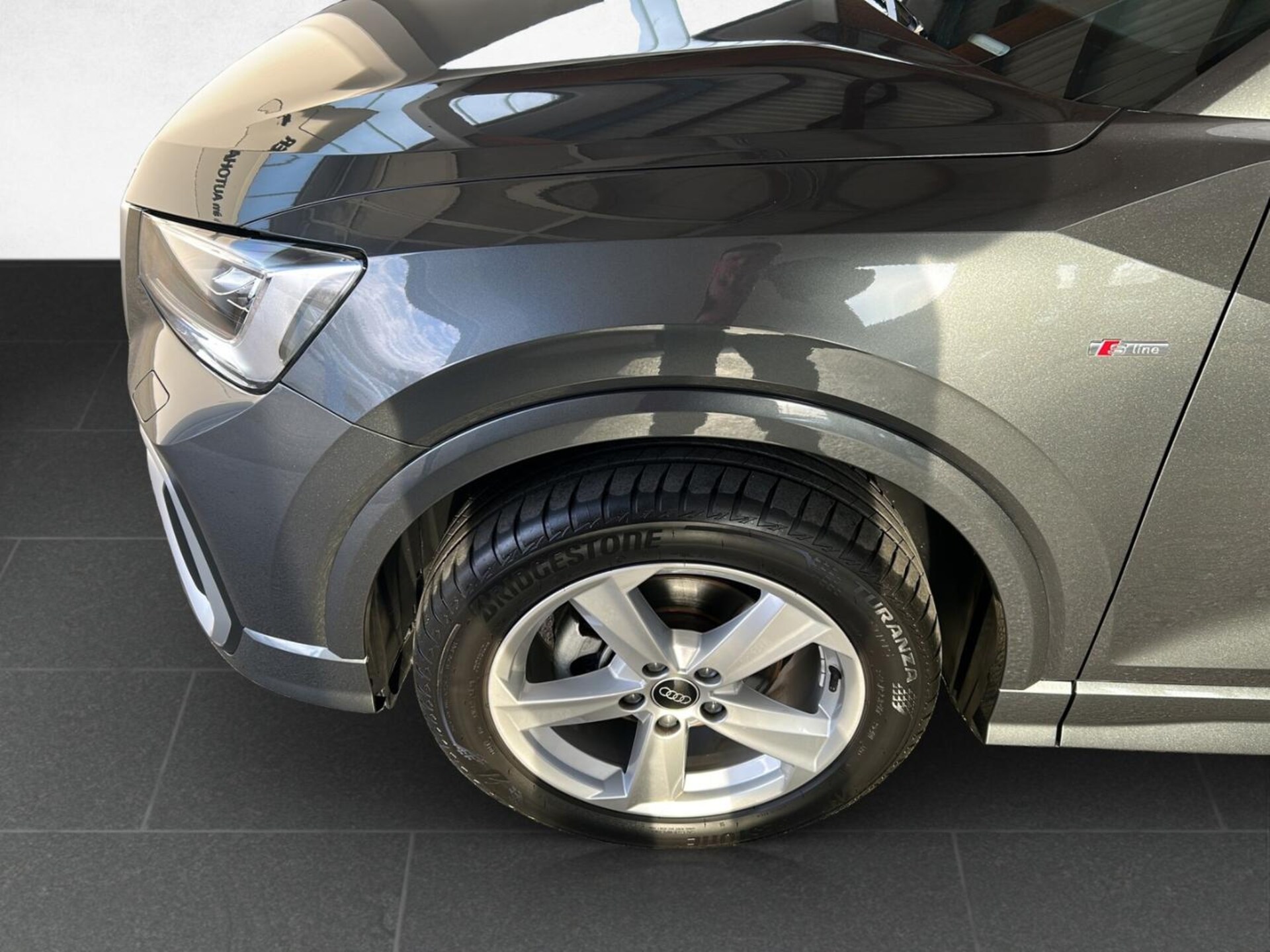 Audi Q2 S line