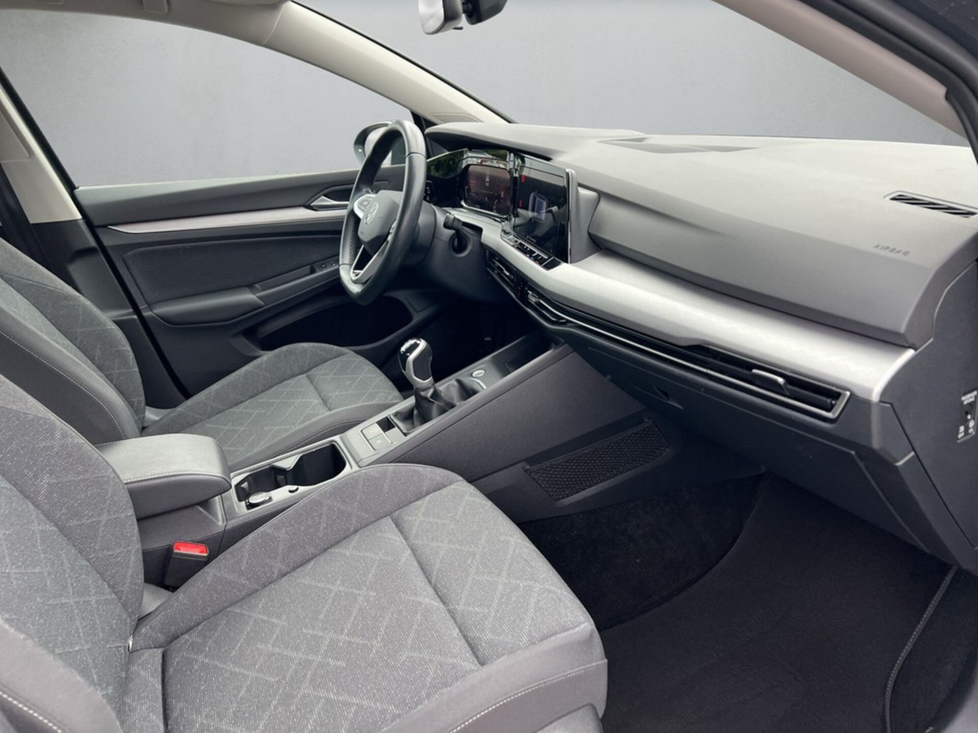 Volkswagen Golf Variant Life