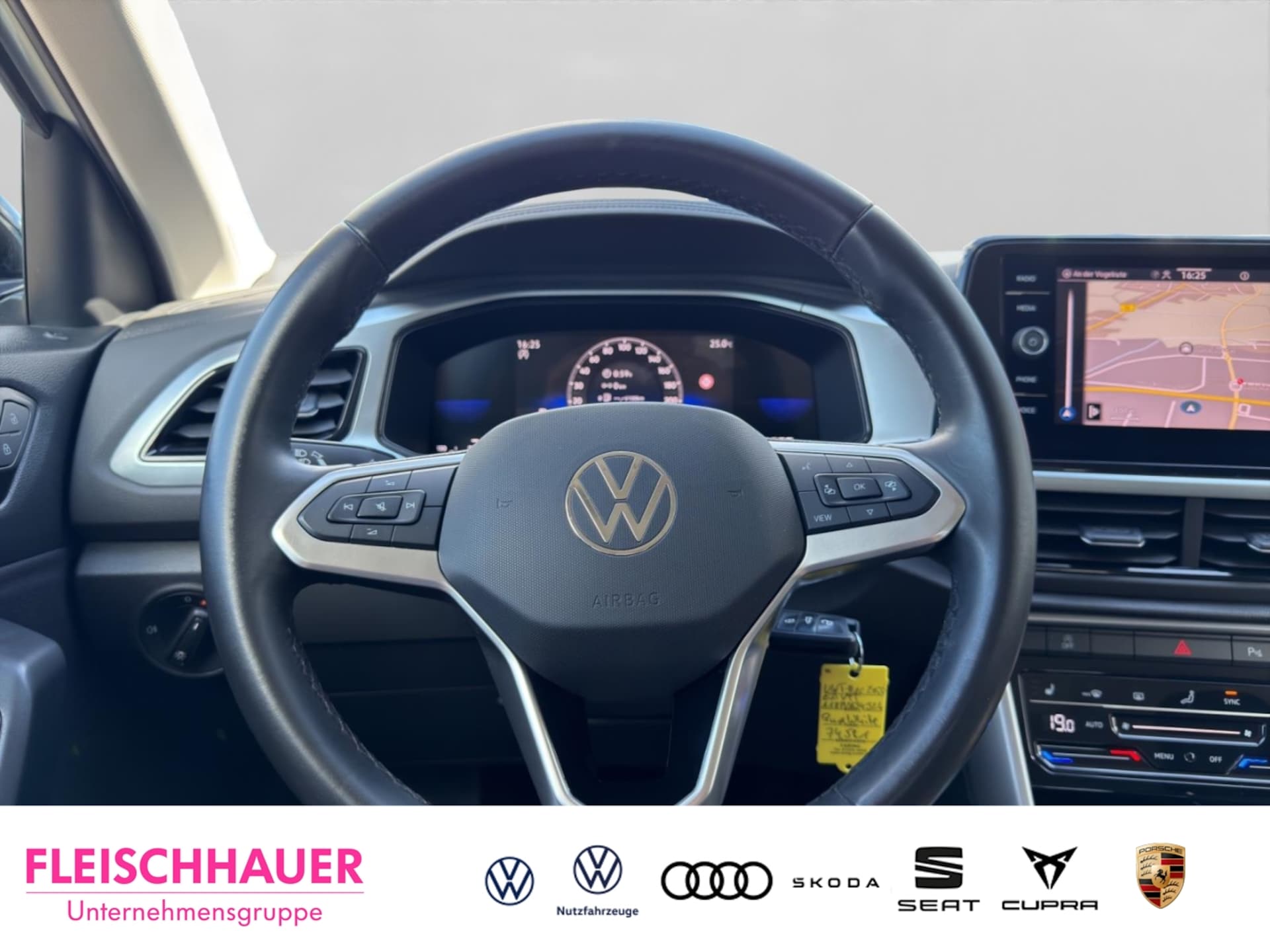 Volkswagen T-Roc Life