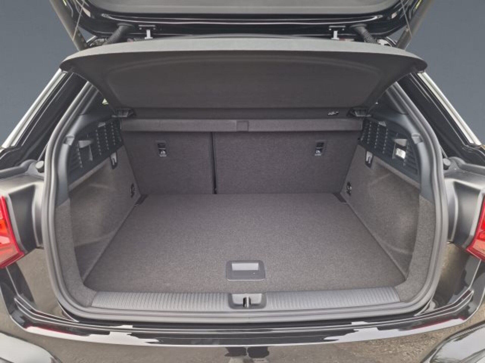 Audi Q2 S line
