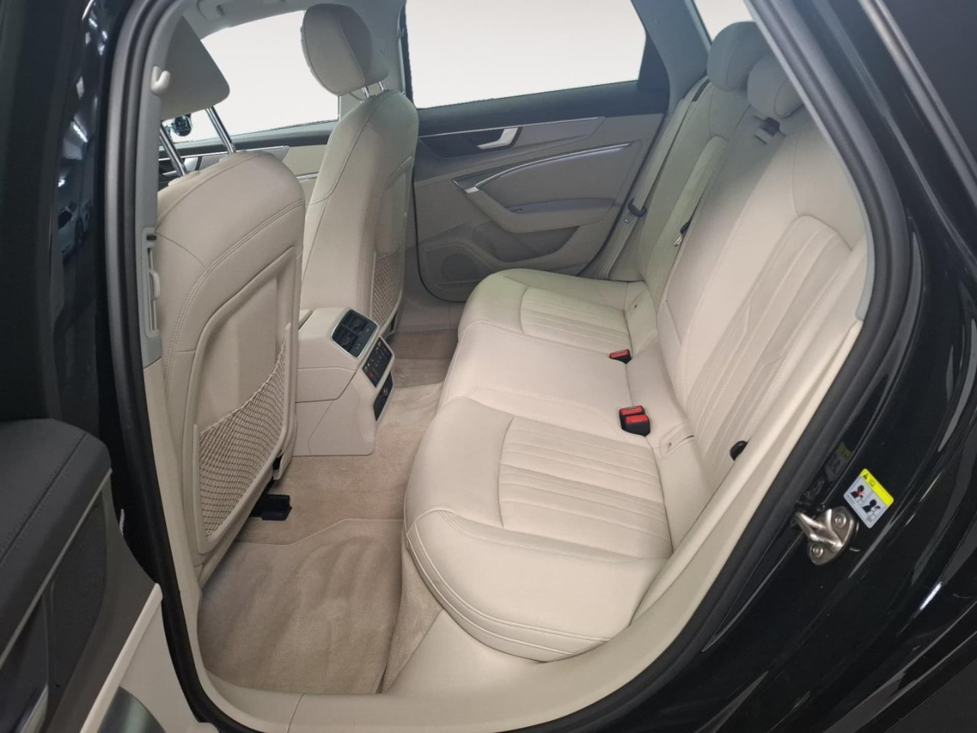 Audi A6 Avant TFSI e Design