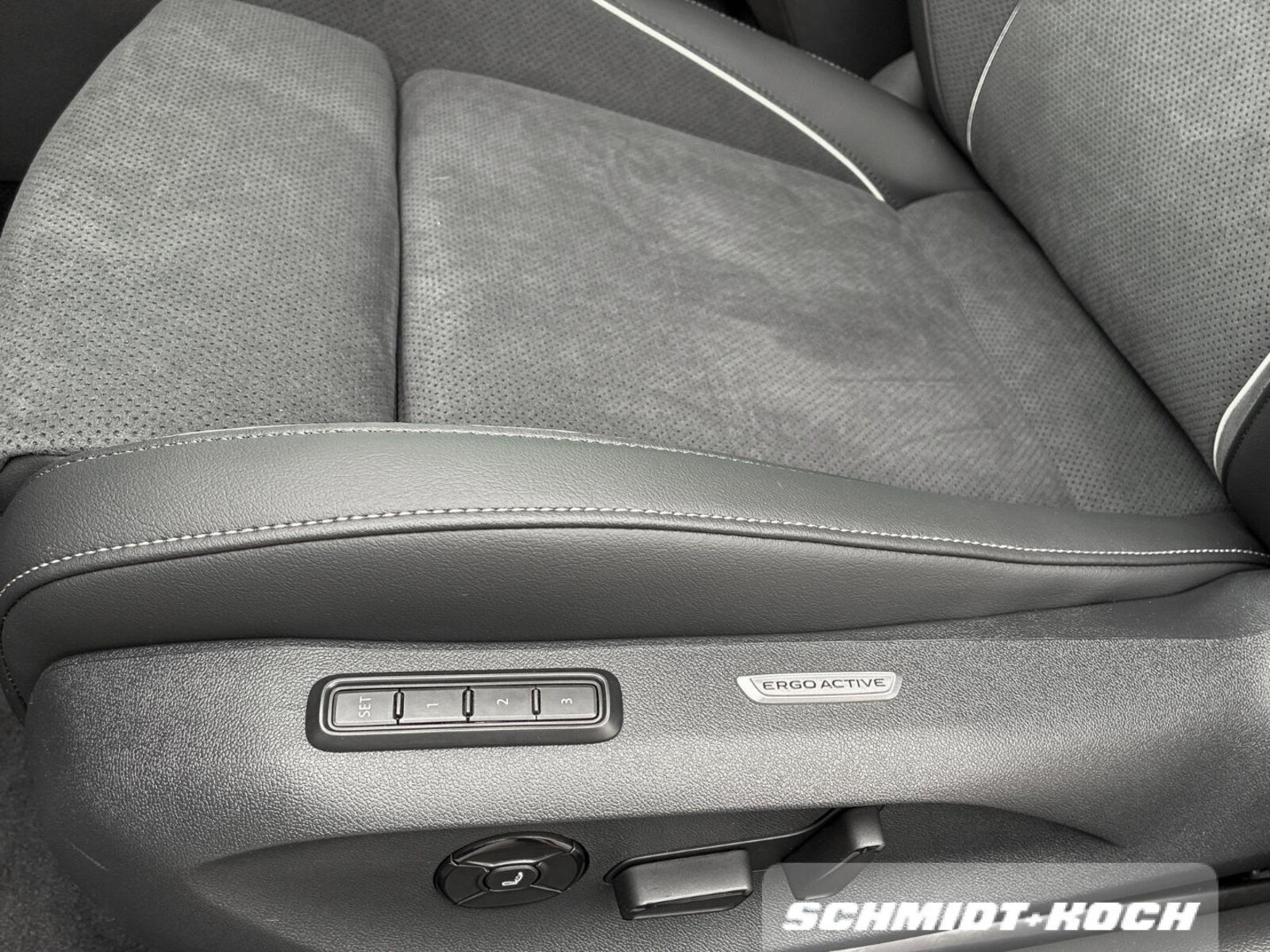 Volkswagen Passat – Bild 14
