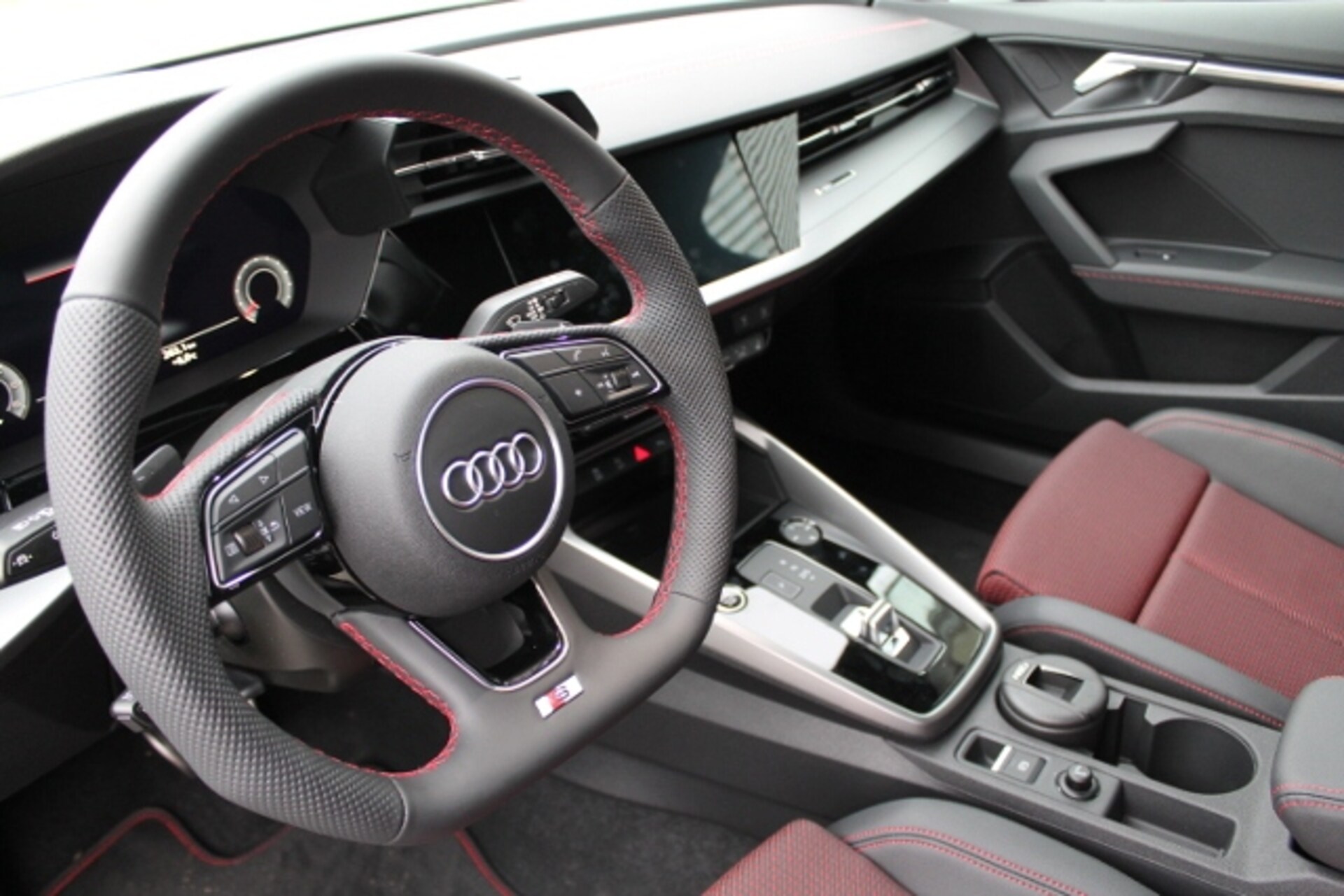 Audi A3 Sportback S line