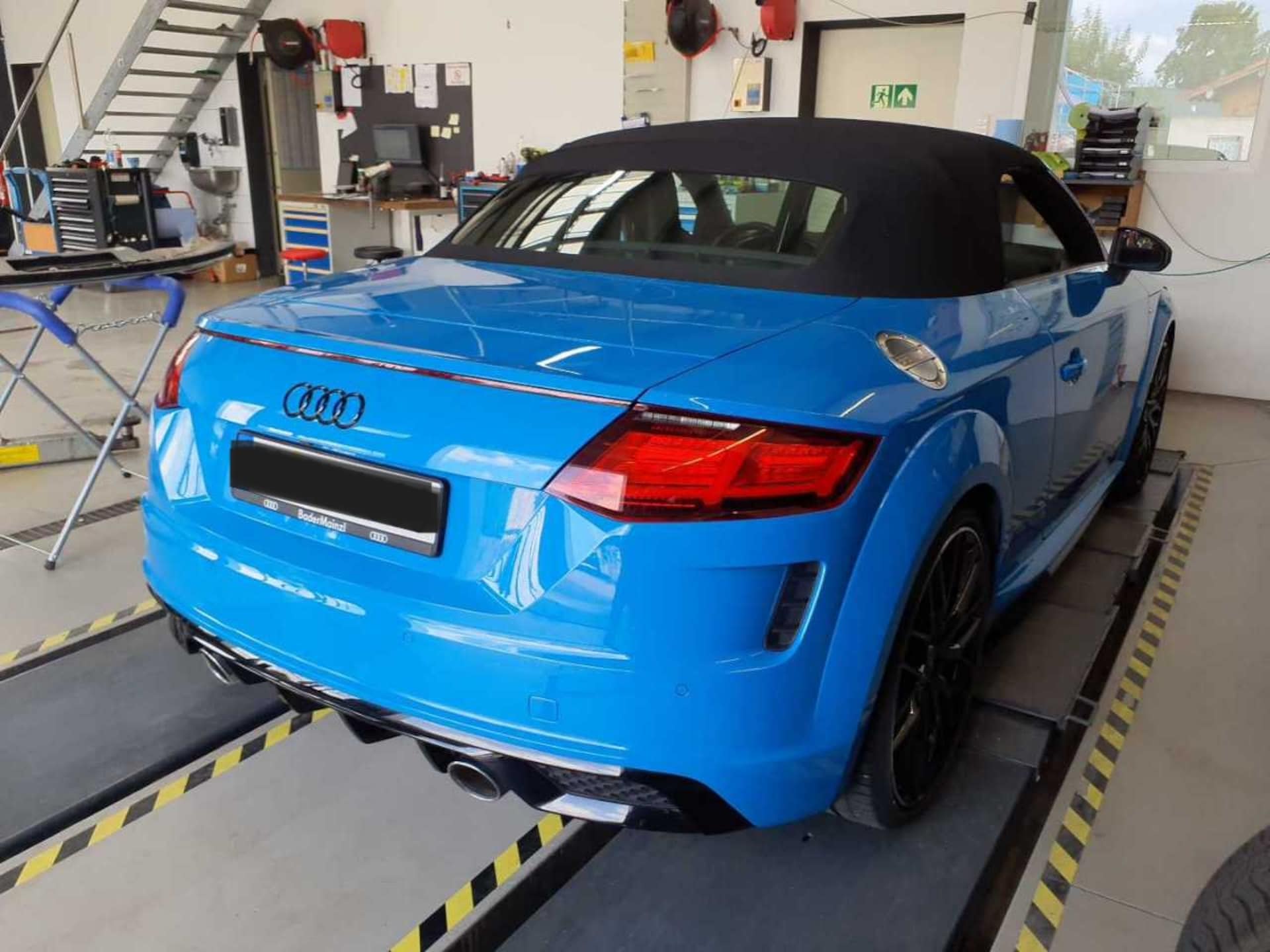 Audi TT Roadster