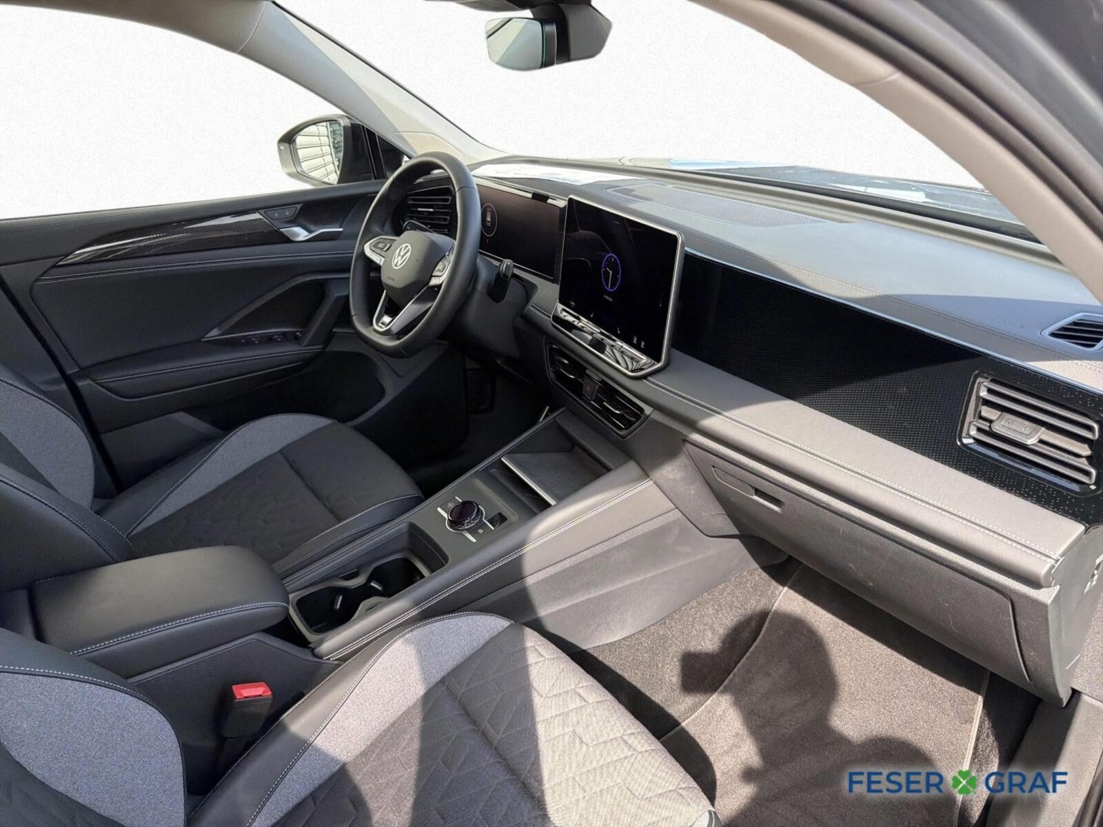 Volkswagen Tiguan – Bild 8