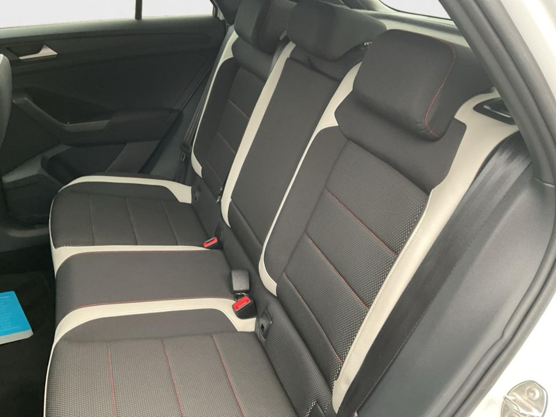 Volkswagen T-Roc Sport