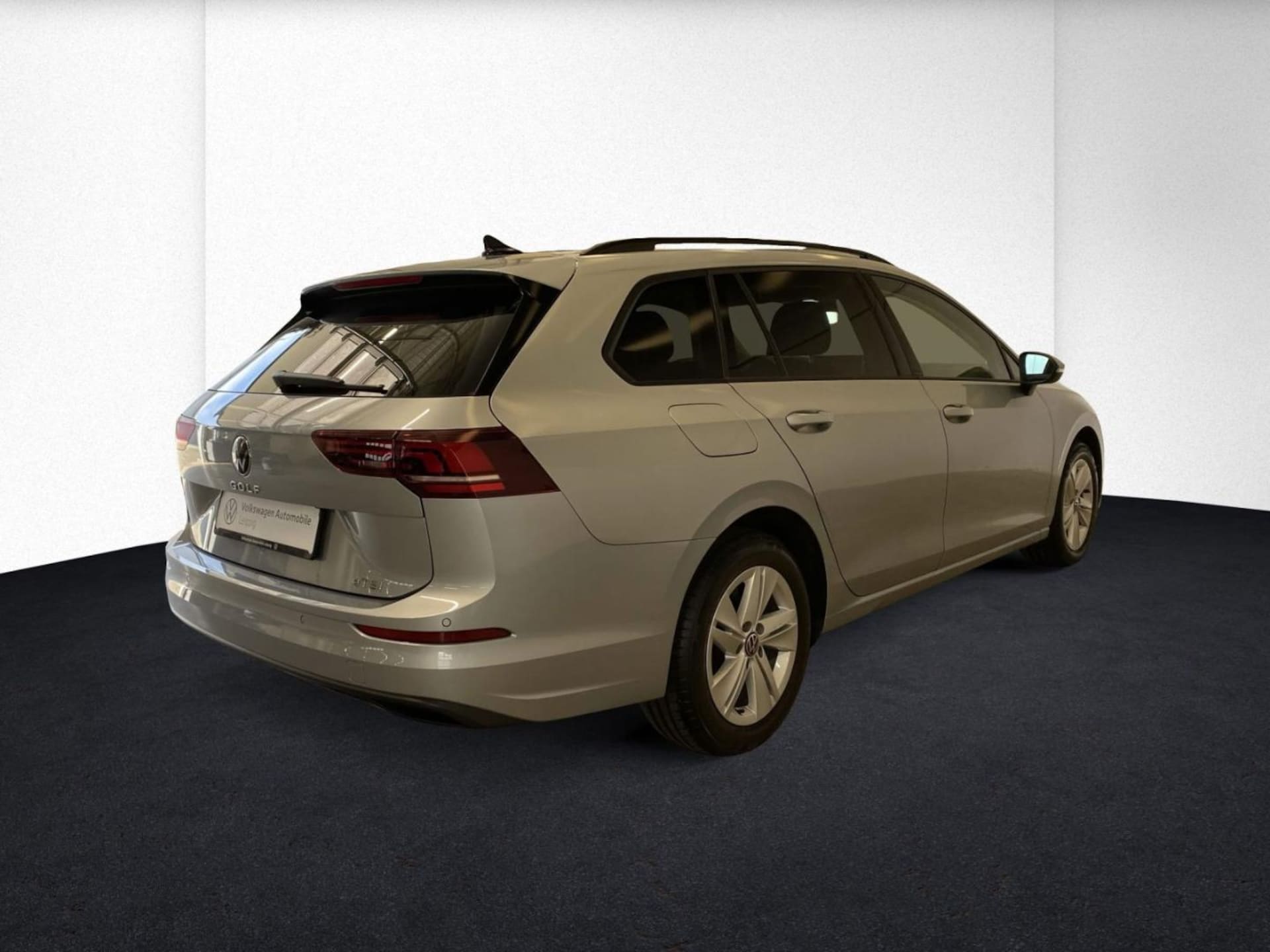 Volkswagen Golf Variant Life
