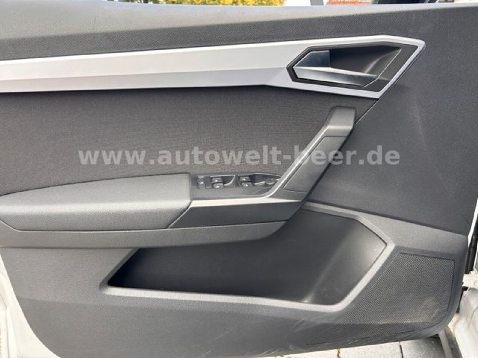 SEAT Arona – Bild 13